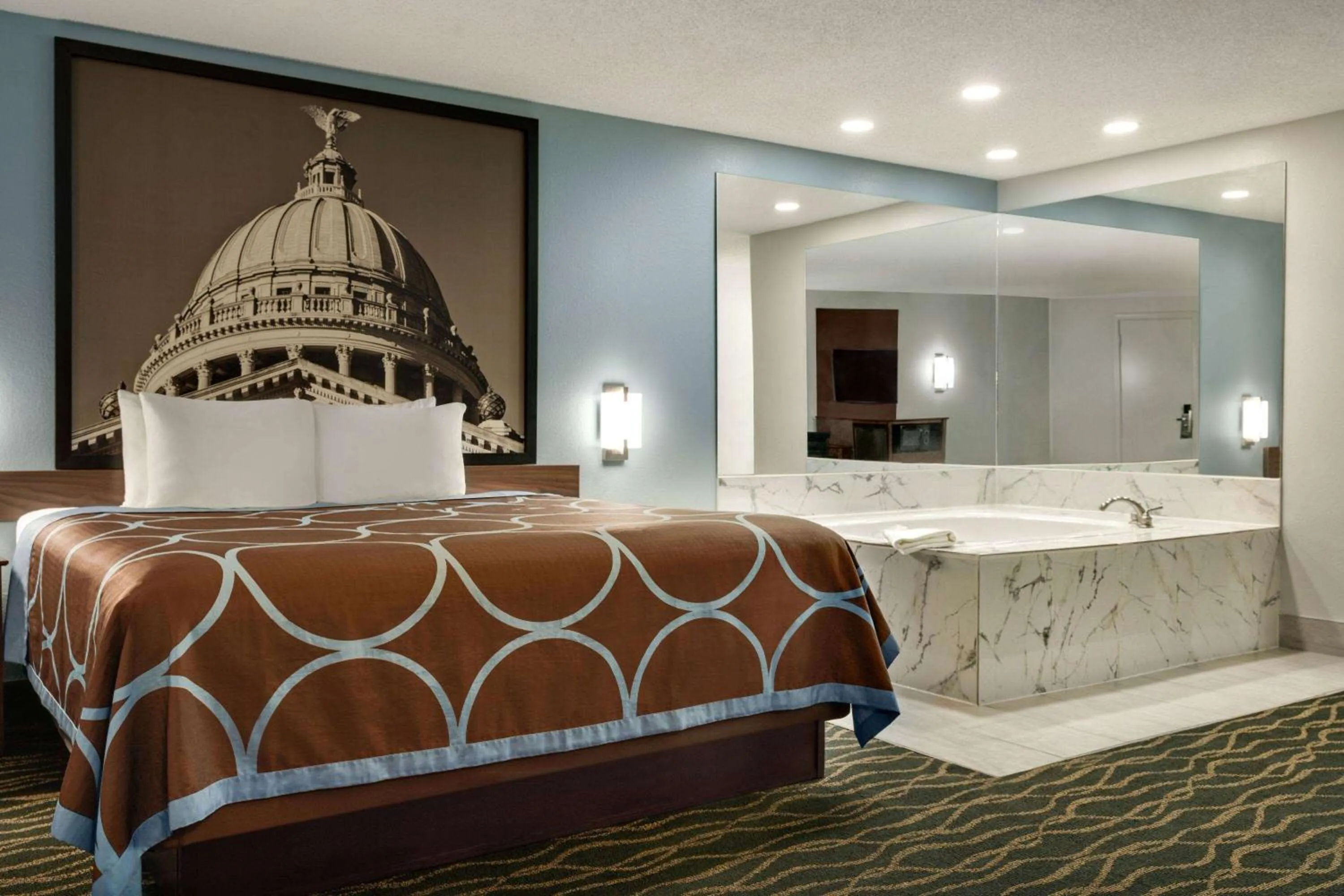 Bed in Super 8 by Wyndham Pearl/Jackson/East