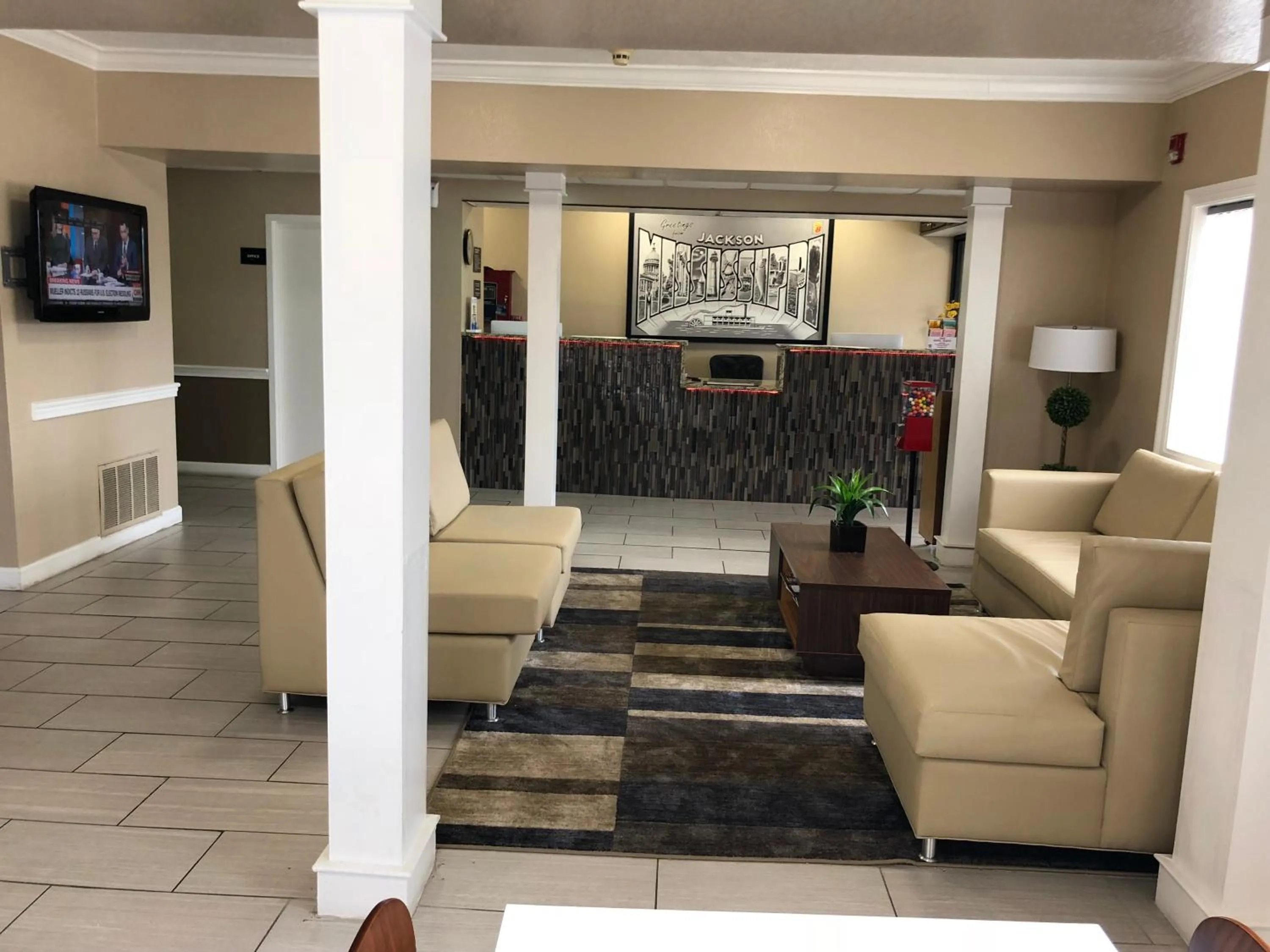 Lobby or reception in Super 8 by Wyndham Jackson Ridgeland