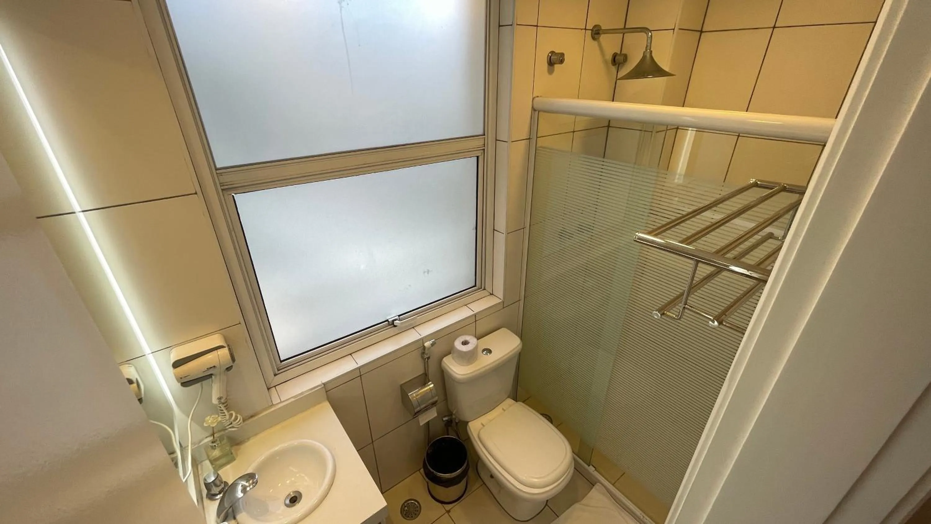 Bathroom in Hotel Global Grupos