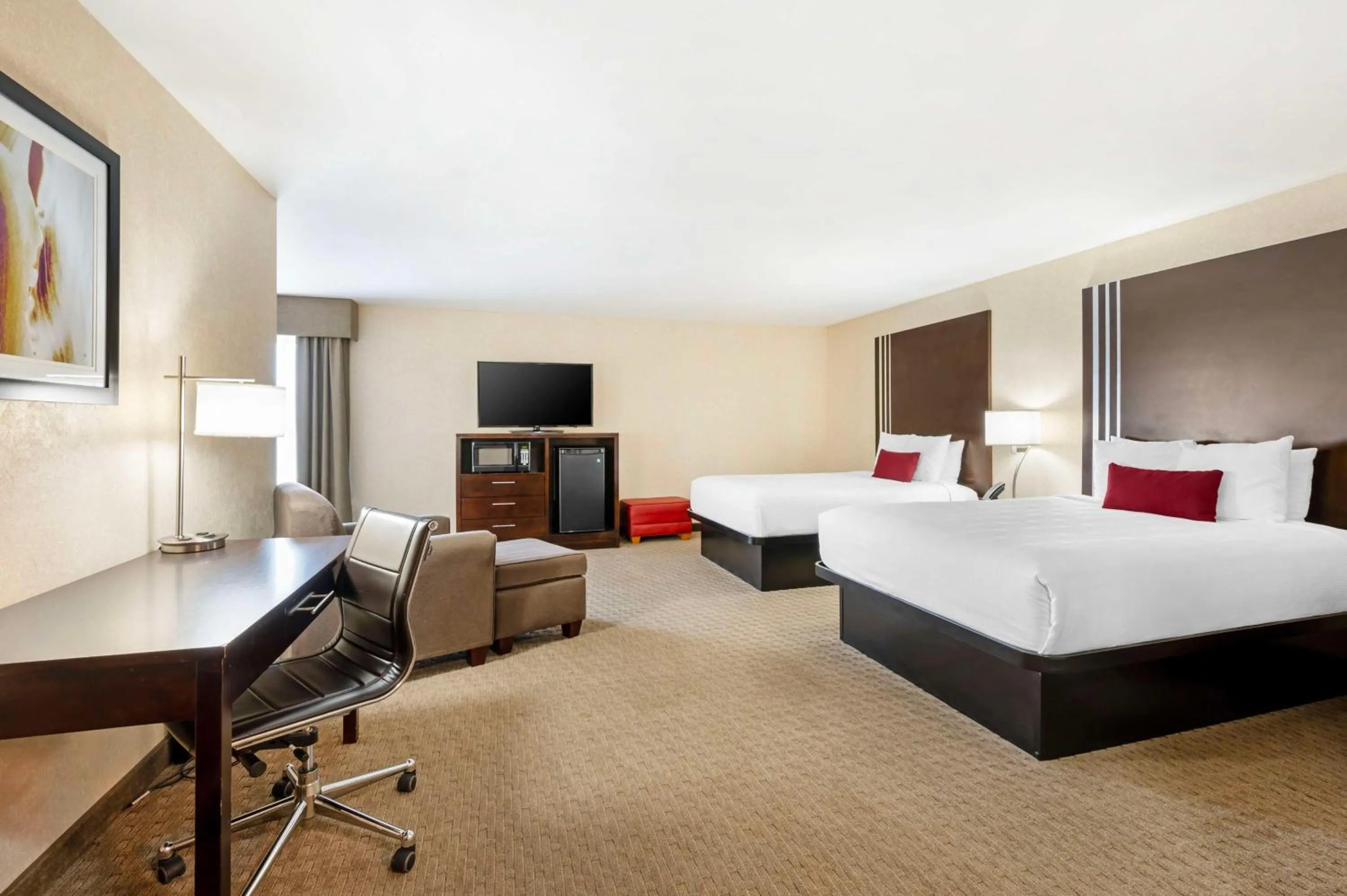 Bedroom, Bed in Best Western Plus Howe Inn