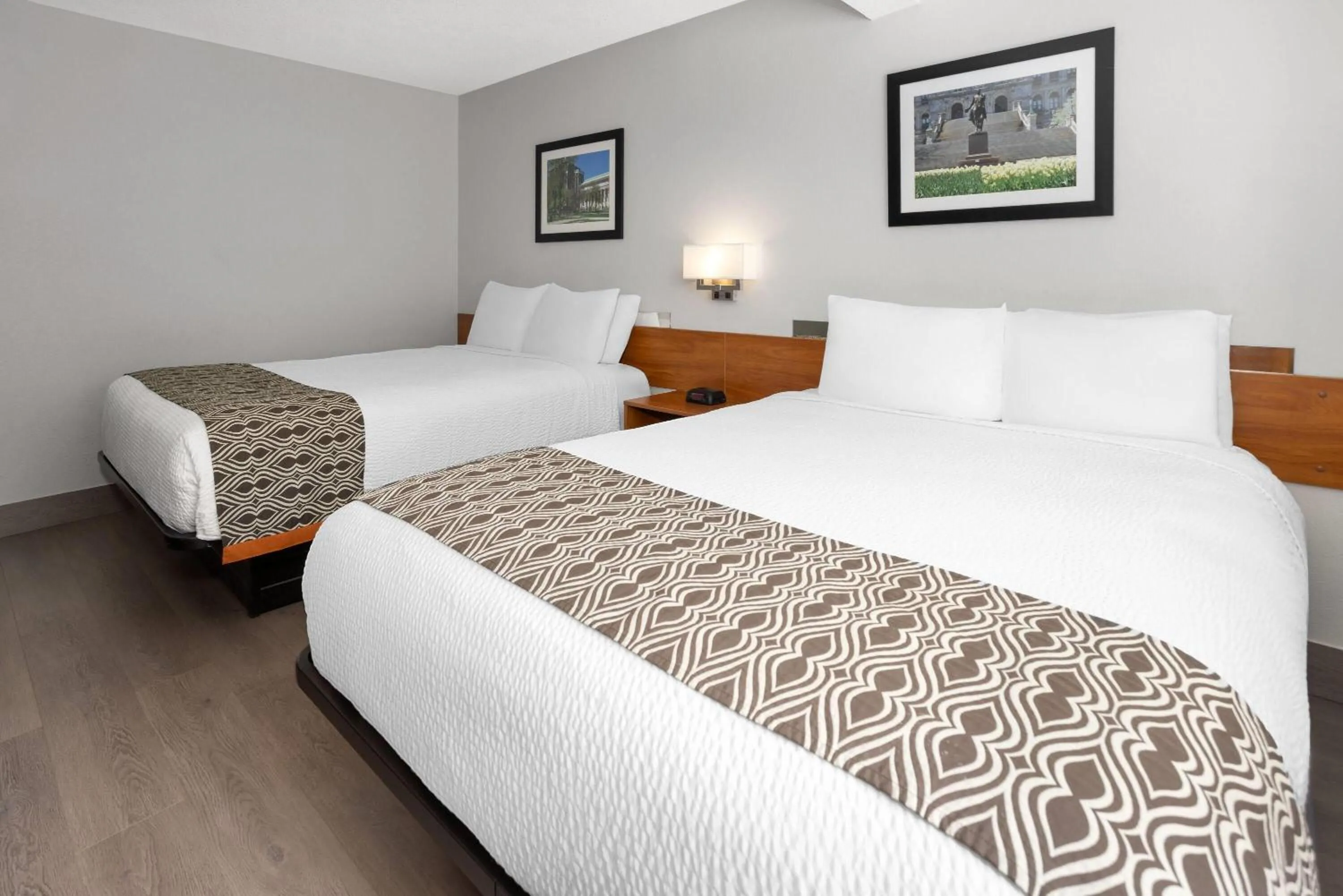 Photo of the whole room, Bed in Microtel Inn by Wyndham - Albany Airport