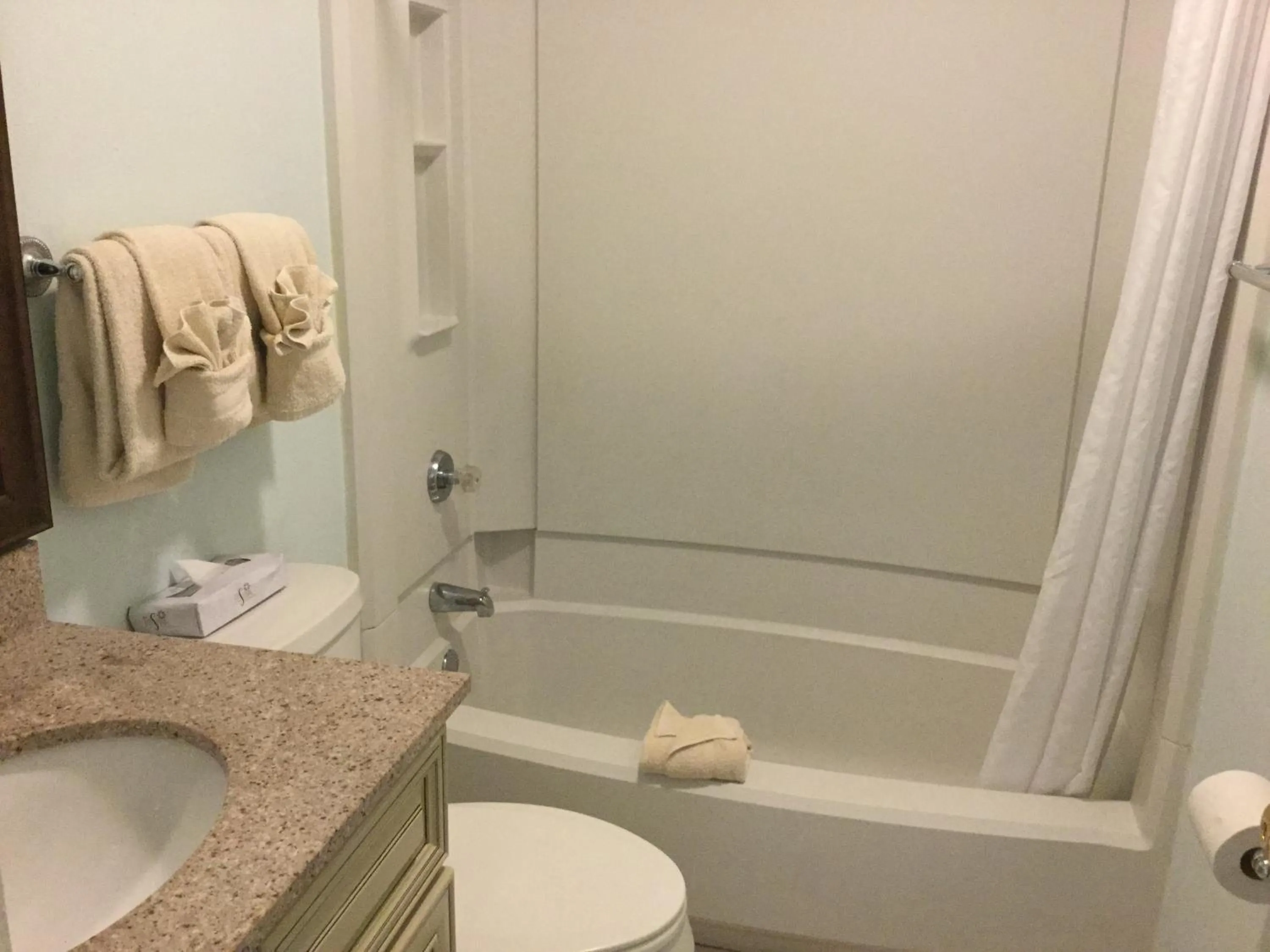 Bathroom in Sea Mystique Resorts