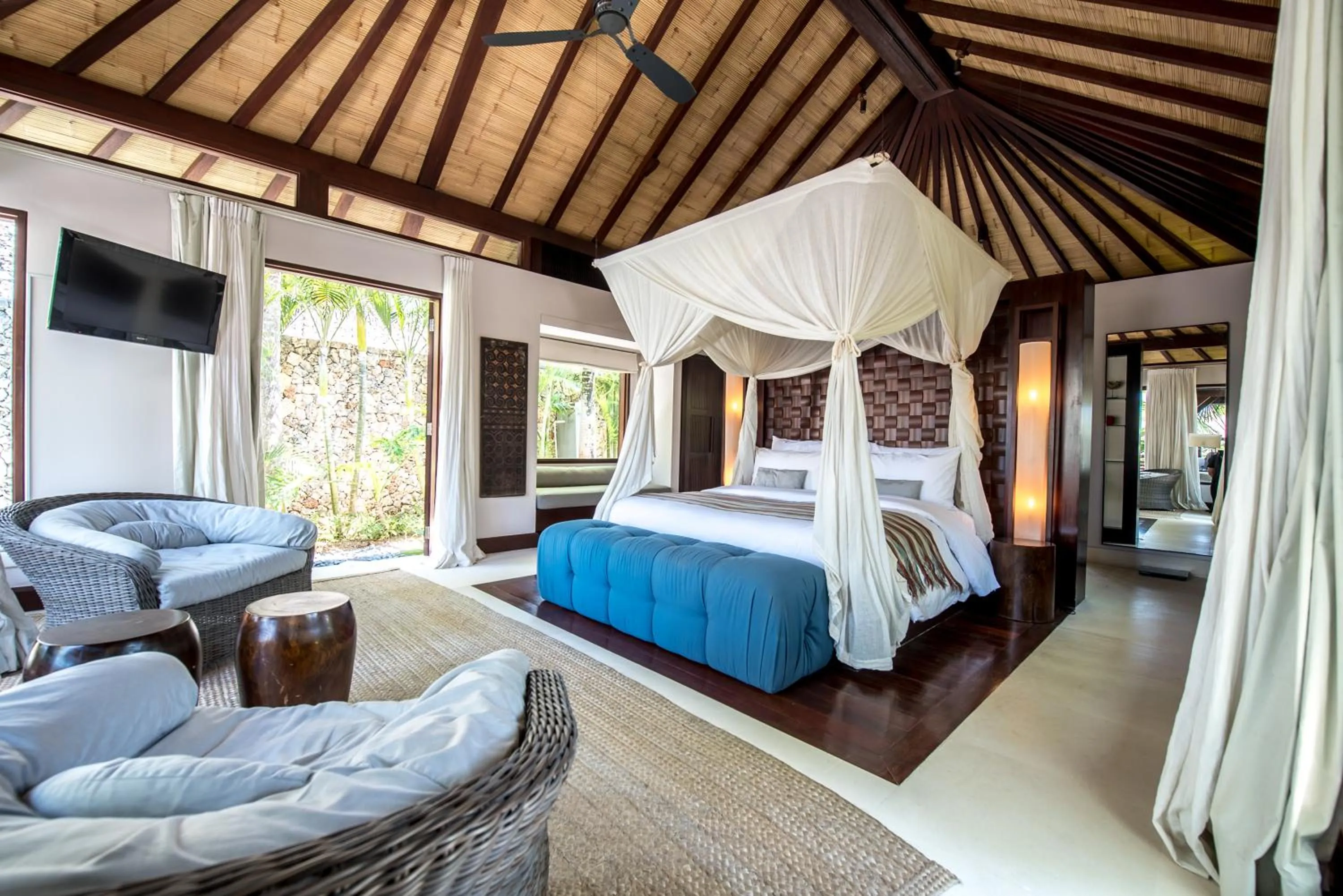 Bed in The Ungasan Clifftop Resort