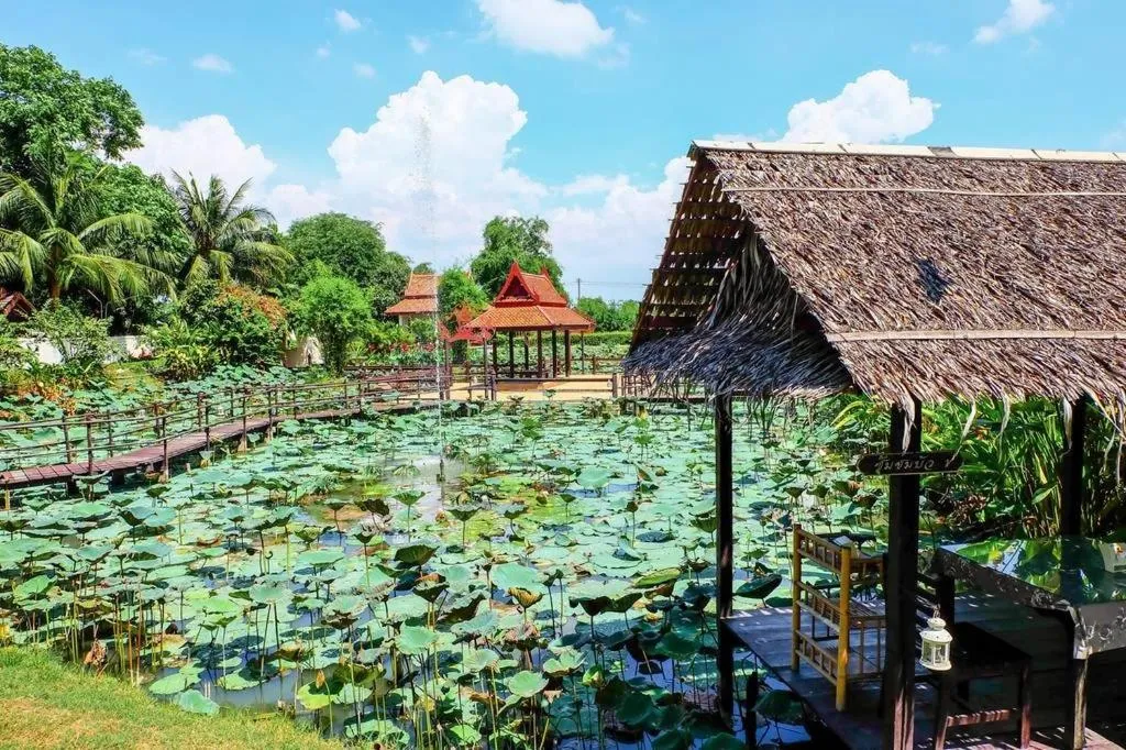 Ayutthaya Garden River Home