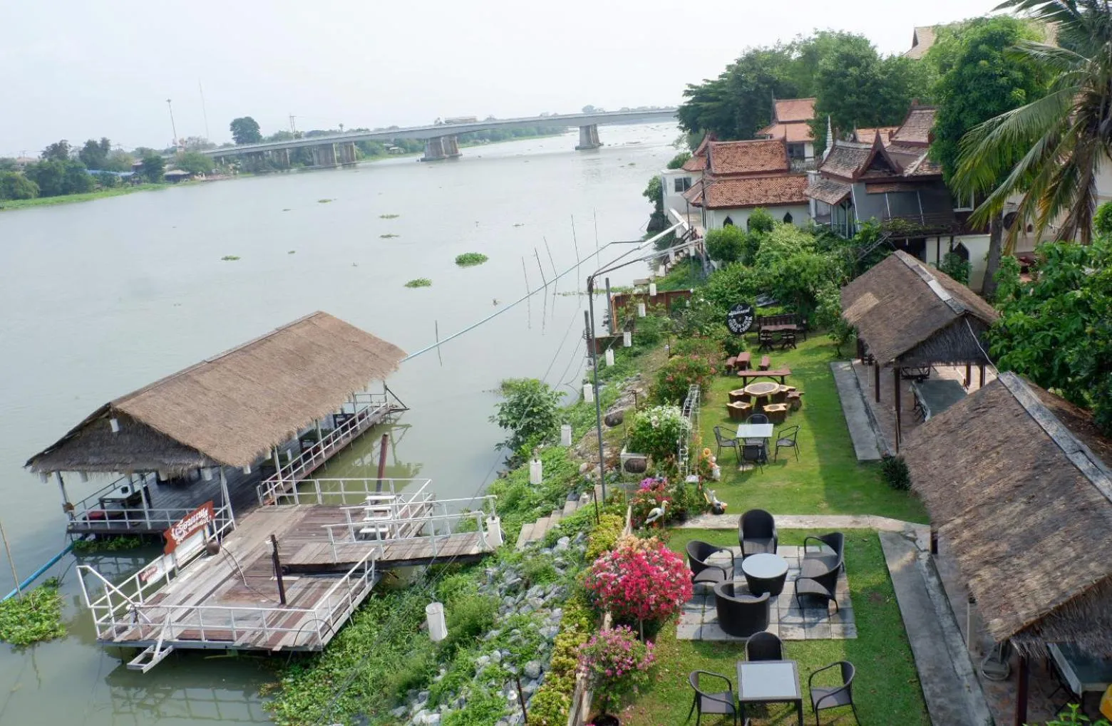 Restaurant/places to eat in Ayutthaya Garden River Home