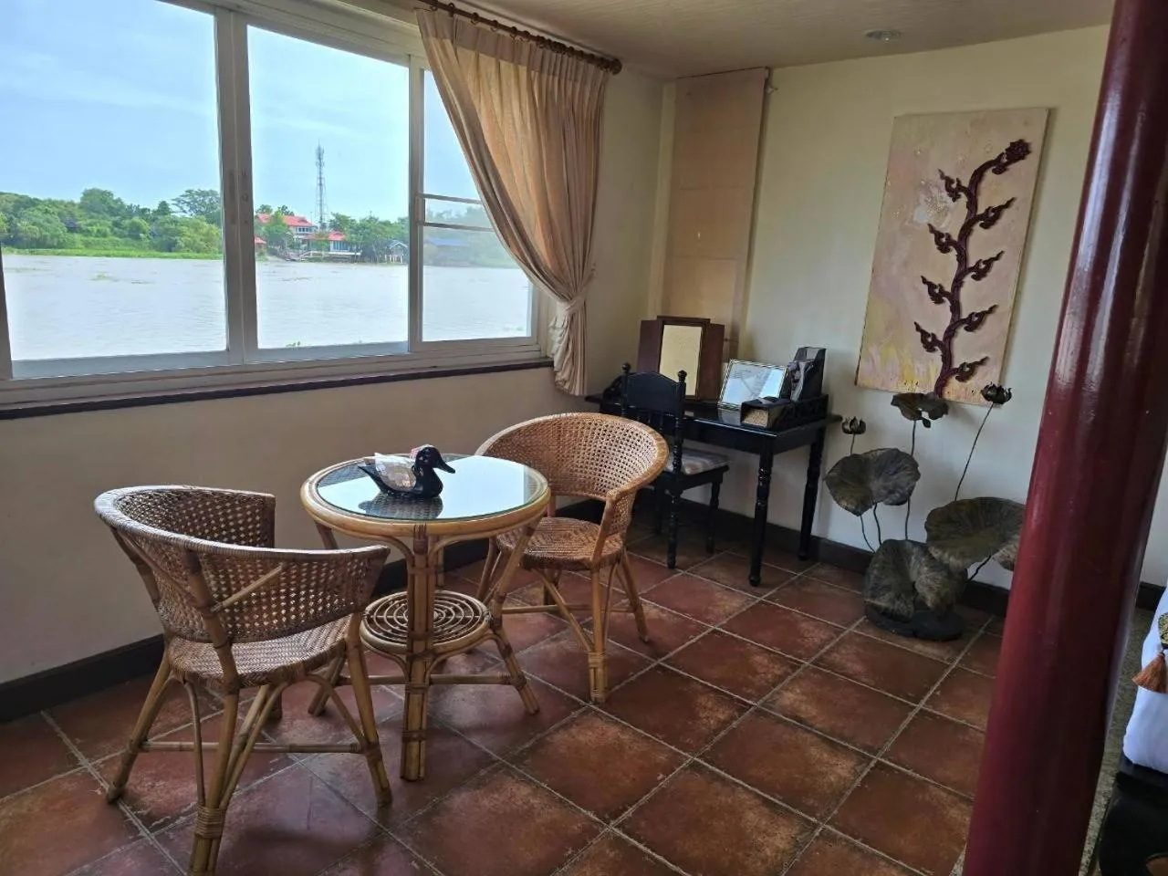 Ayutthaya Garden River Home