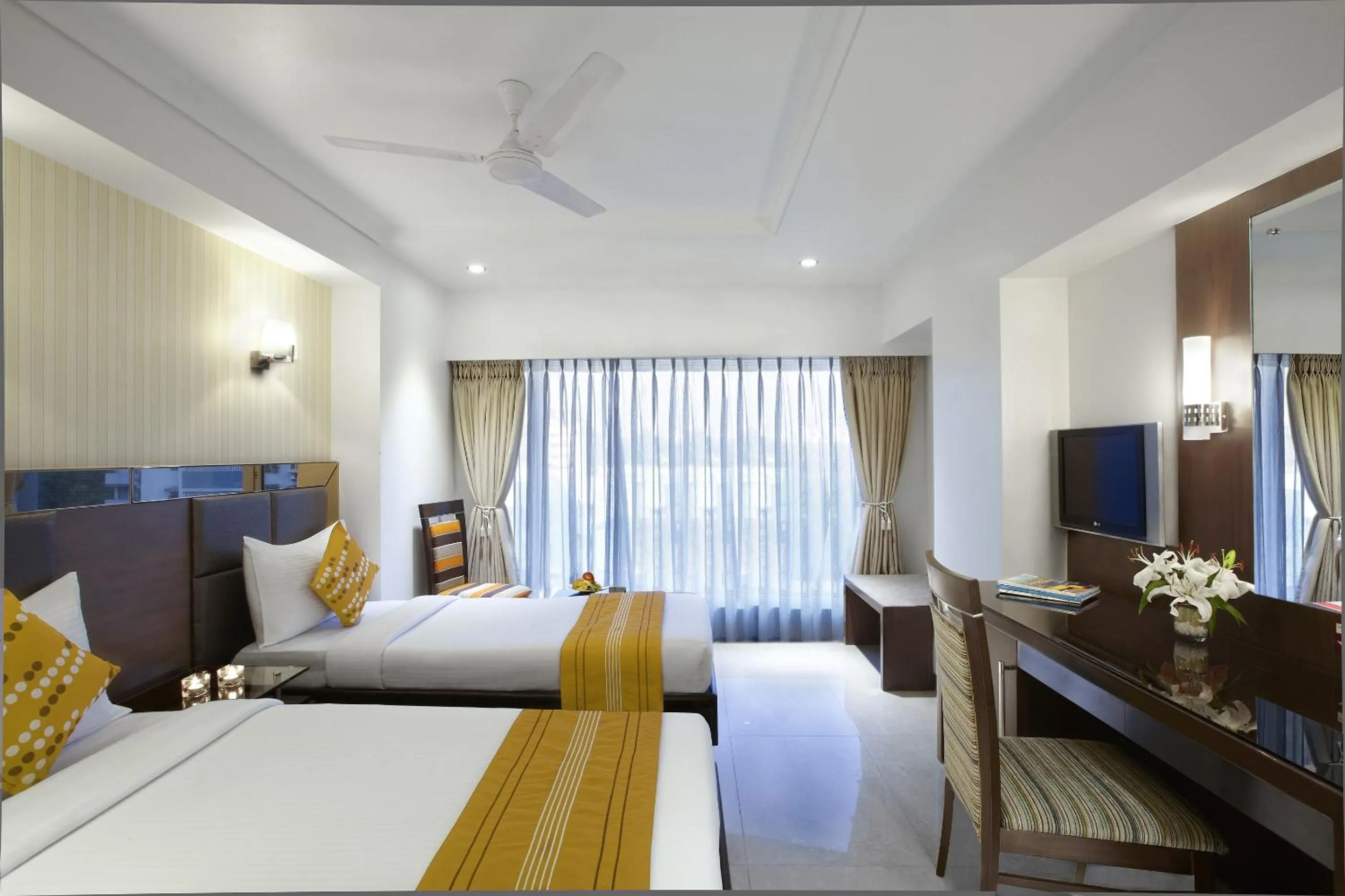 Bed in Hotel Suba Galaxy Mumbai