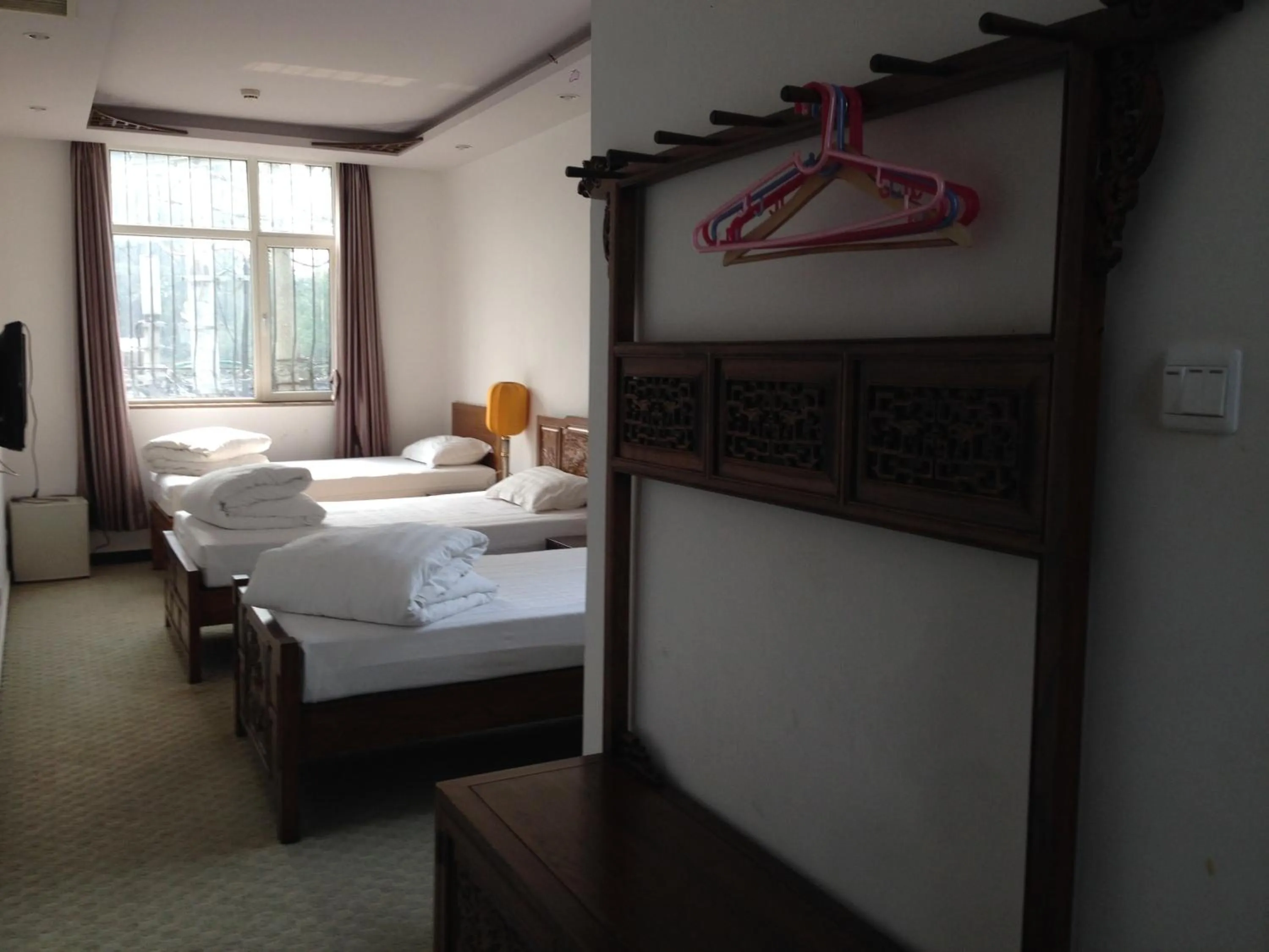 Bedroom in Ming Courtyard