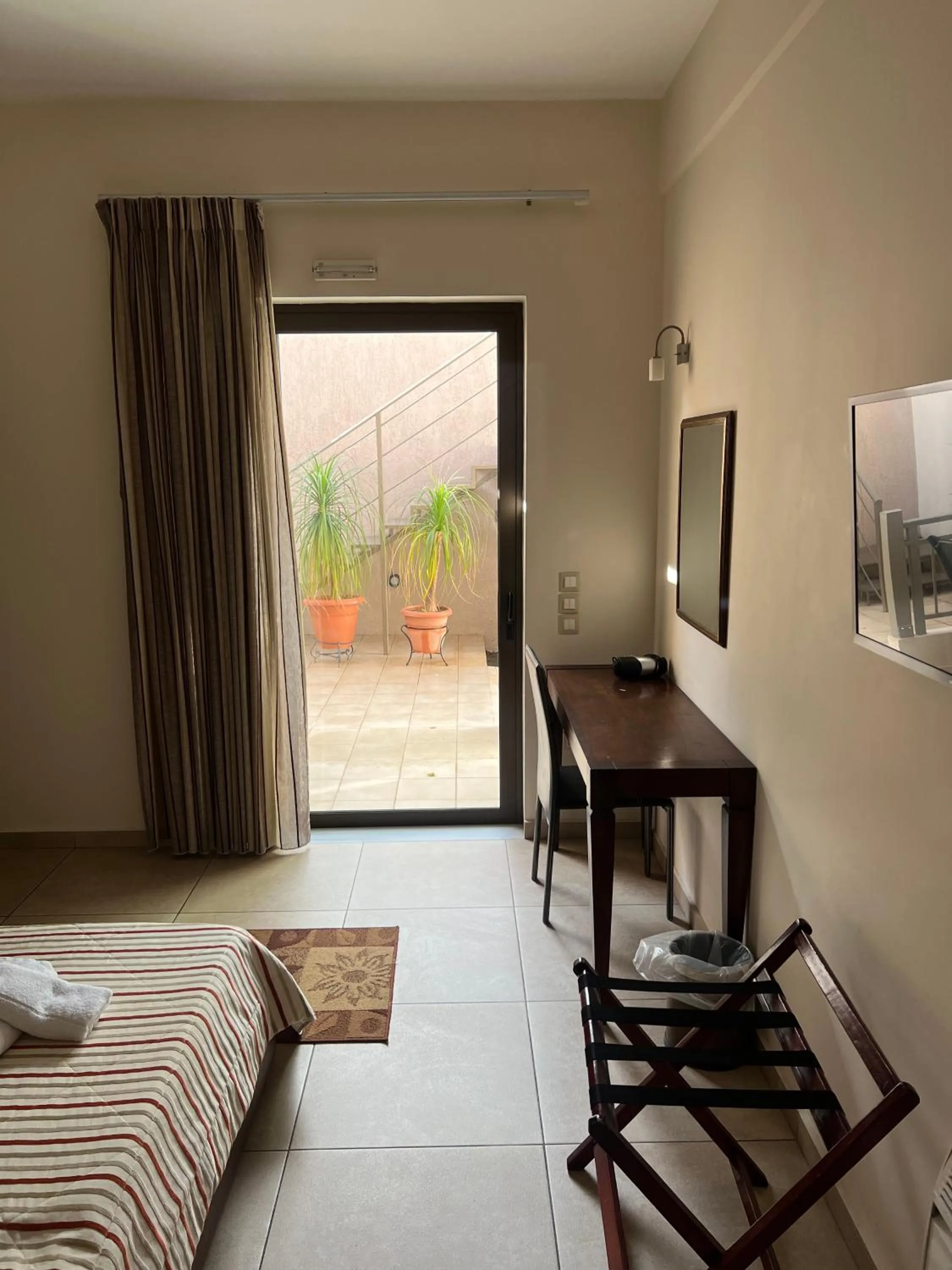 Bedroom, Bed in Aenaon Rooms