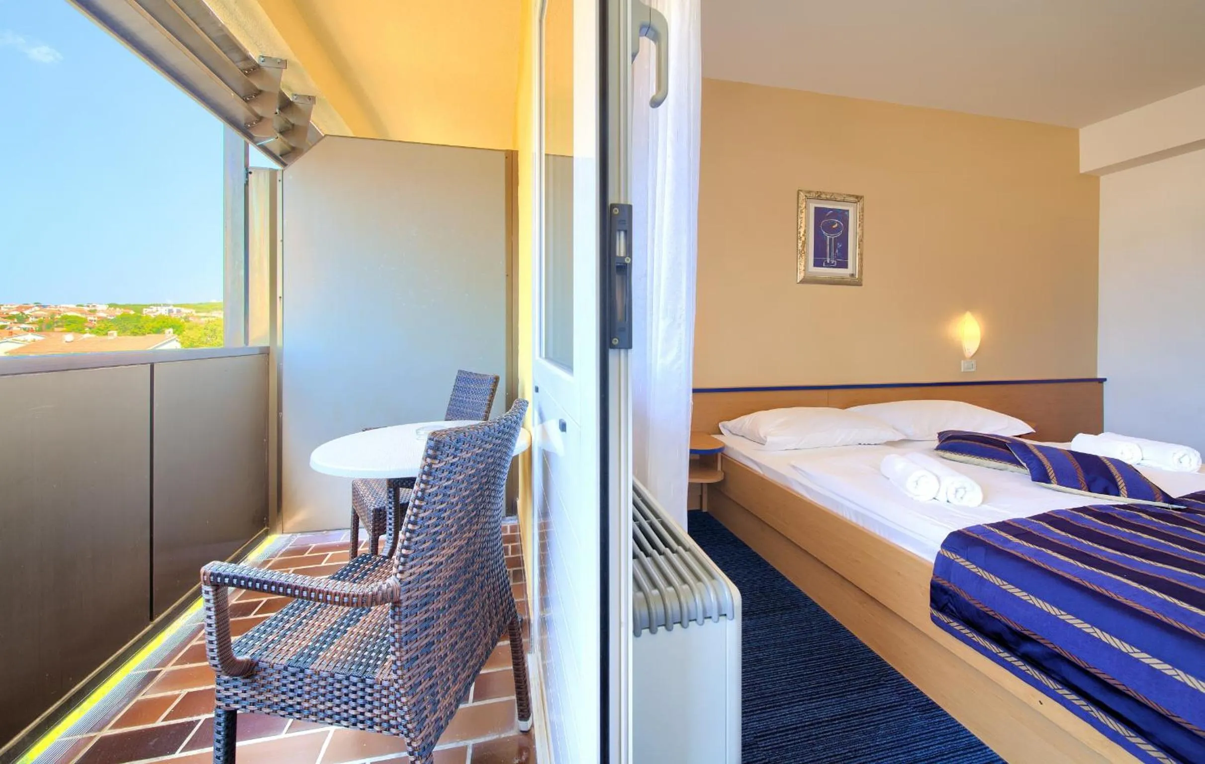 City view, Bed in Hotel Dražica - Hotel Resort Dražica