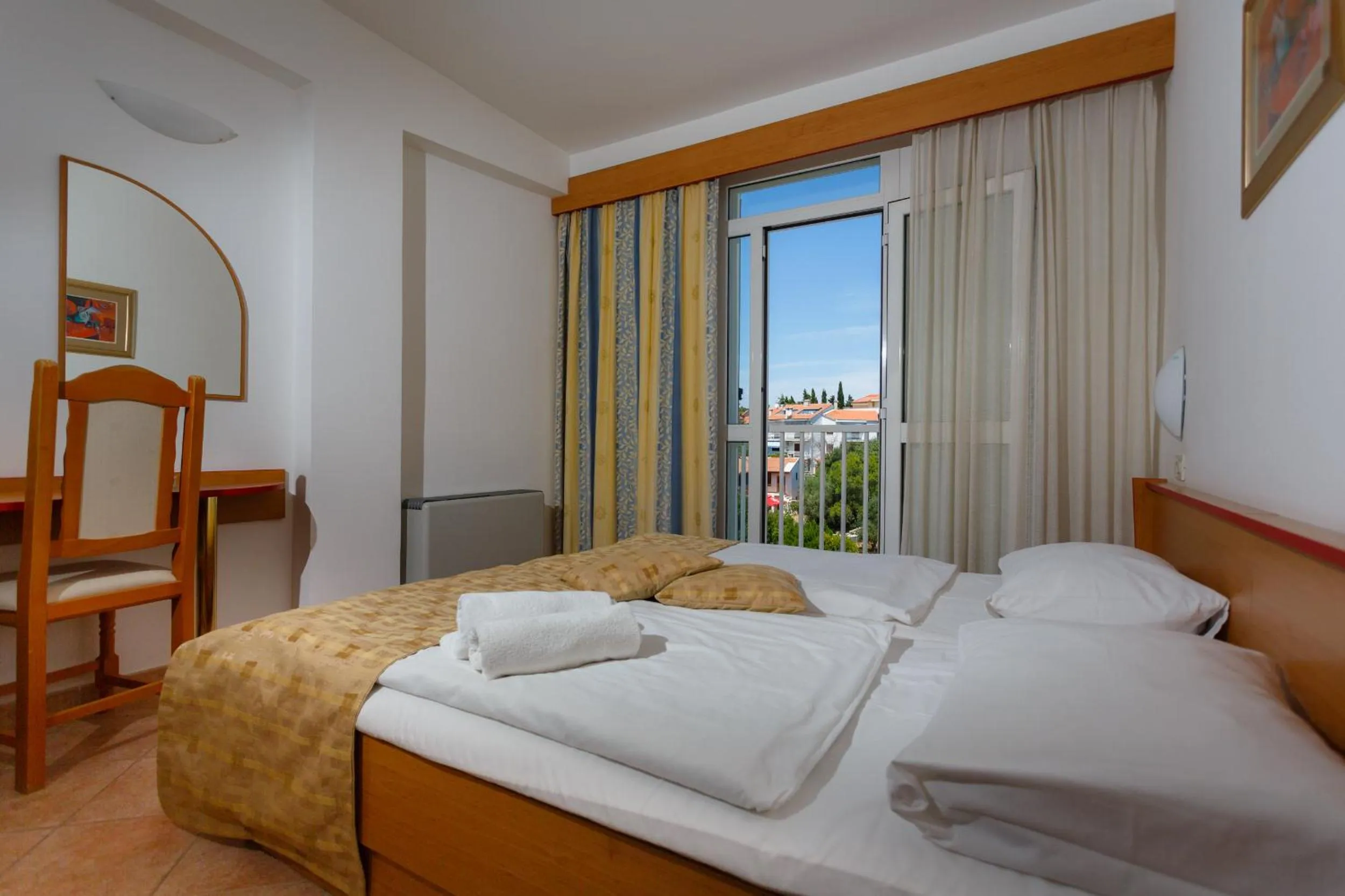 Bed in Hotel Dražica - Hotel Resort Dražica