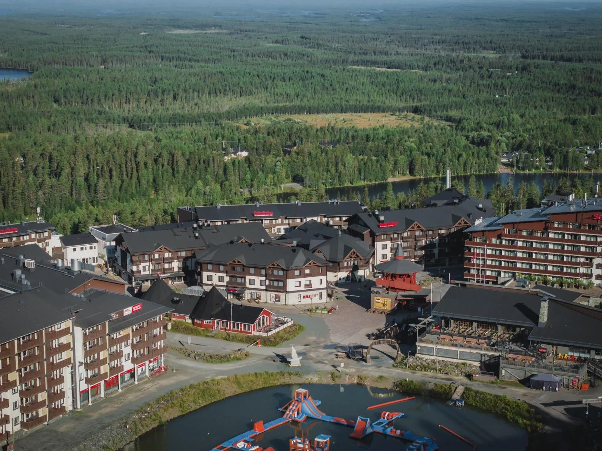 Property building in Ski-Inn RukaVillage