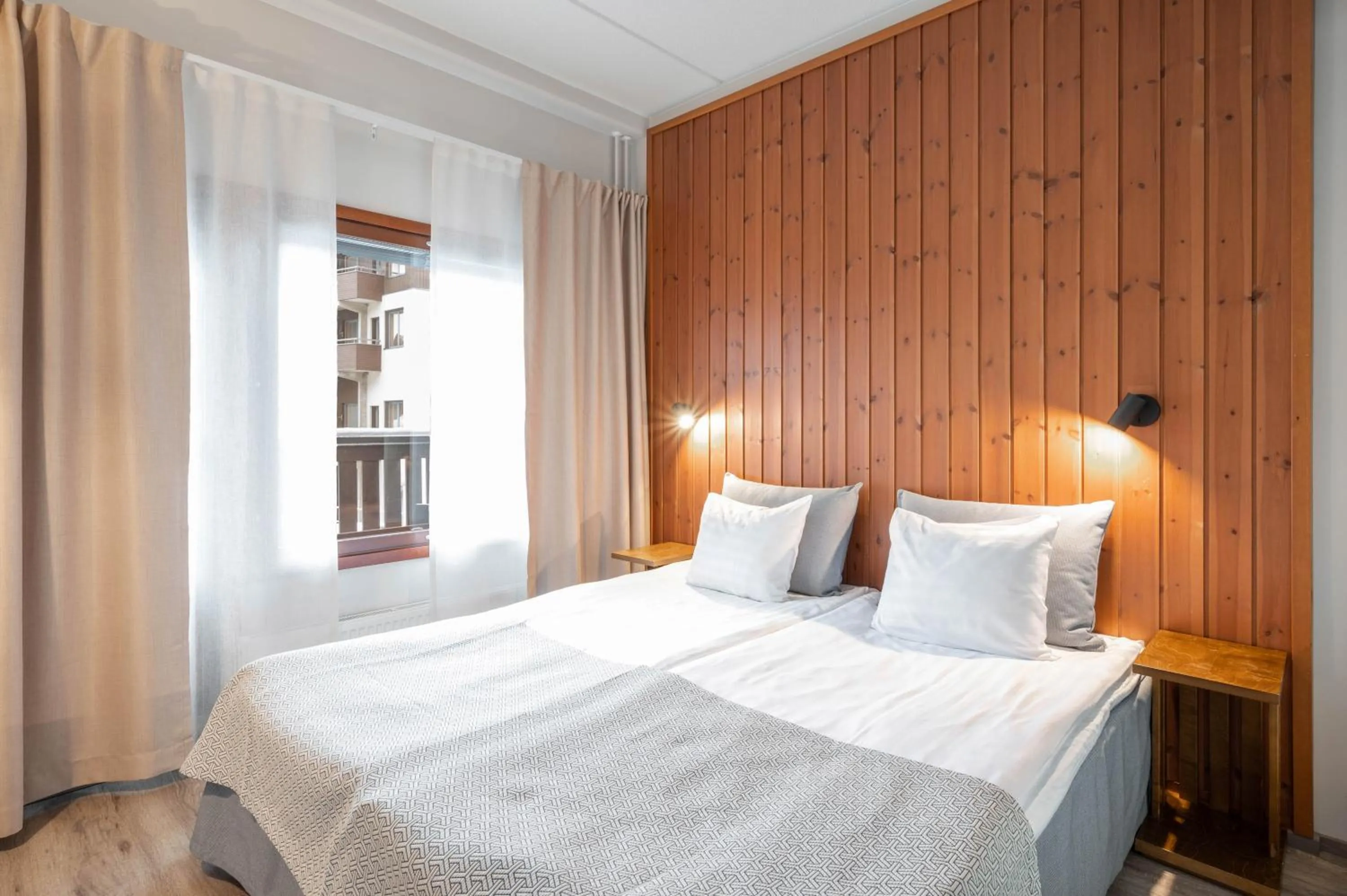 Decorative detail, Bed in Ski-Inn RukaVillage