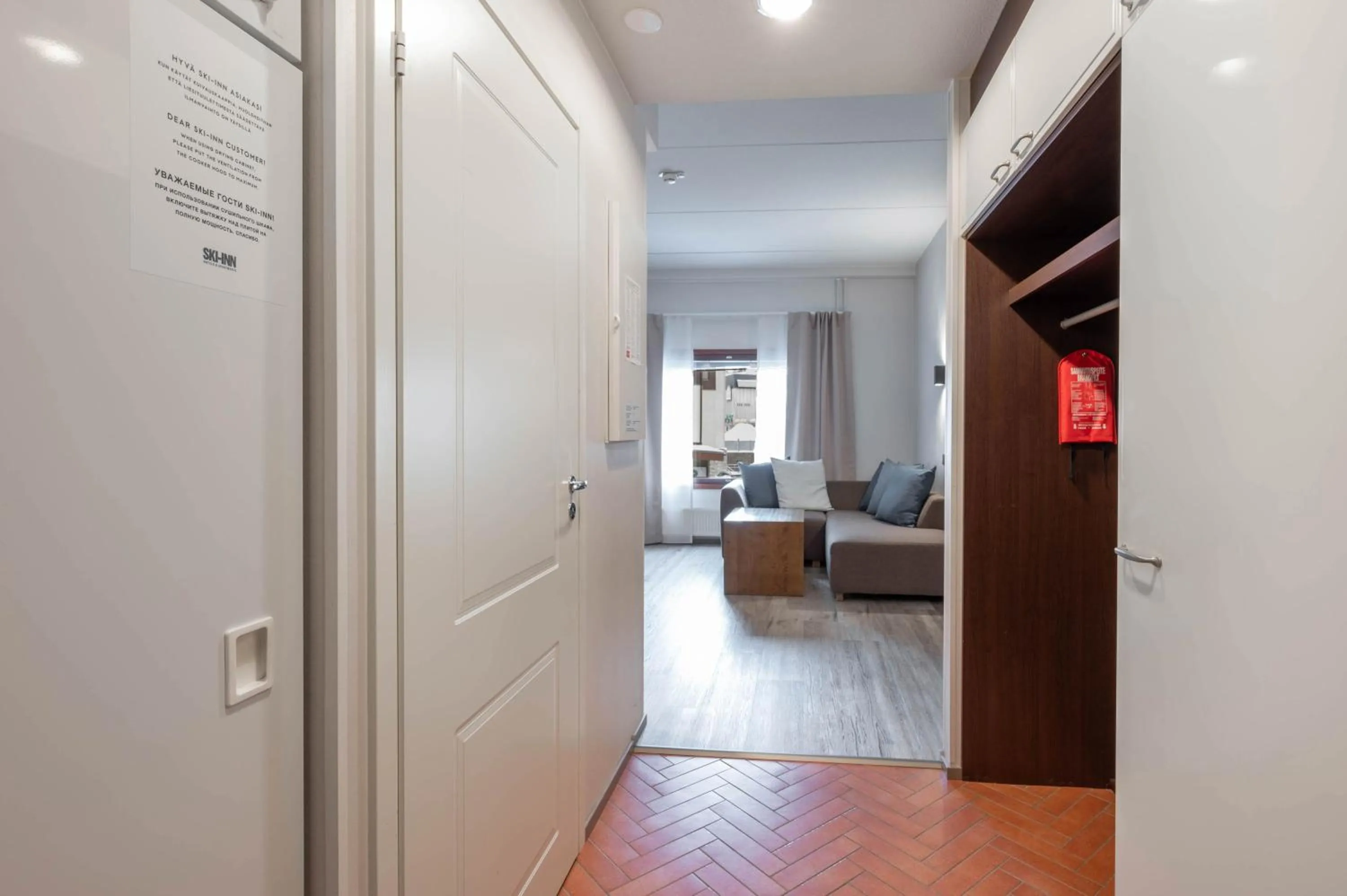 Decorative detail in Ski-Inn RukaVillage