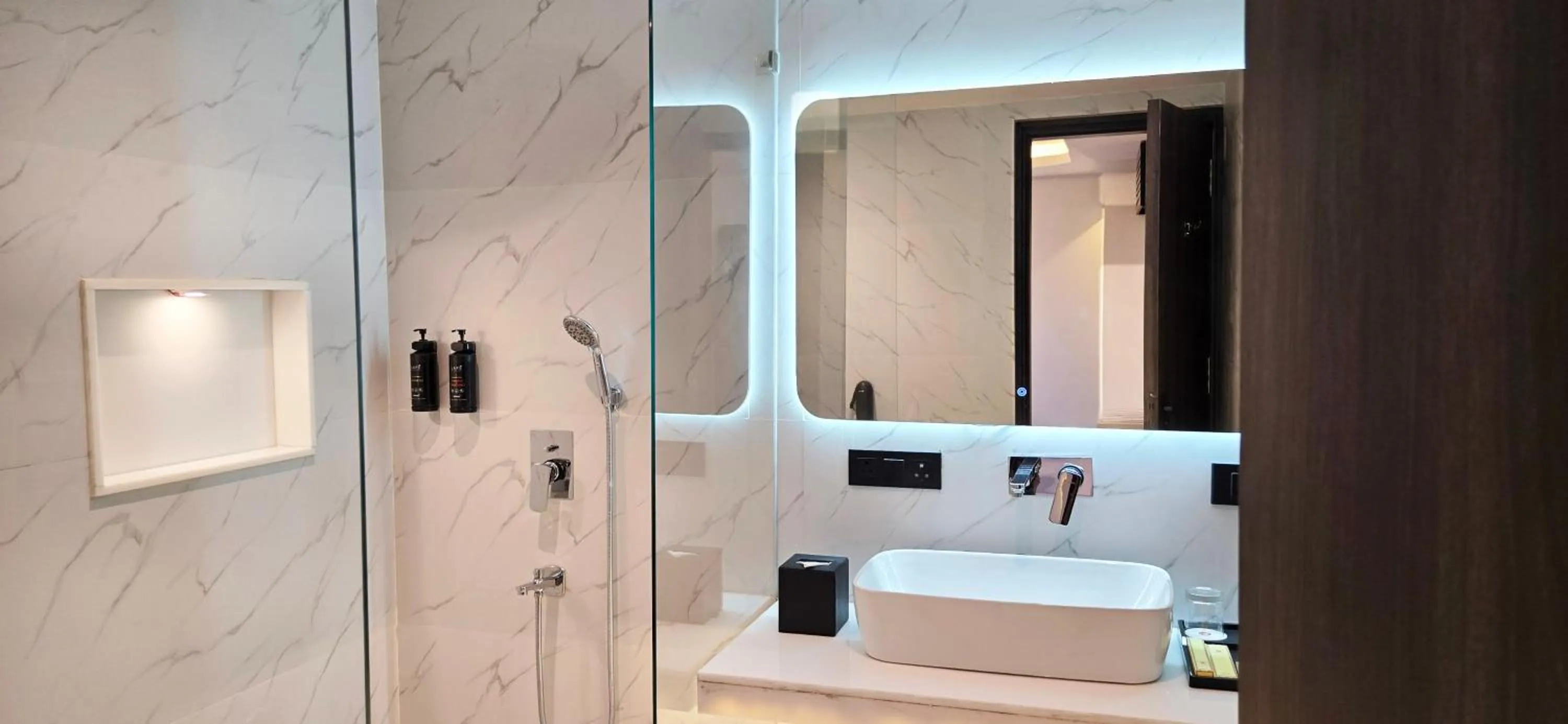 Pink Pearl Hotel By Chokhi Dhani