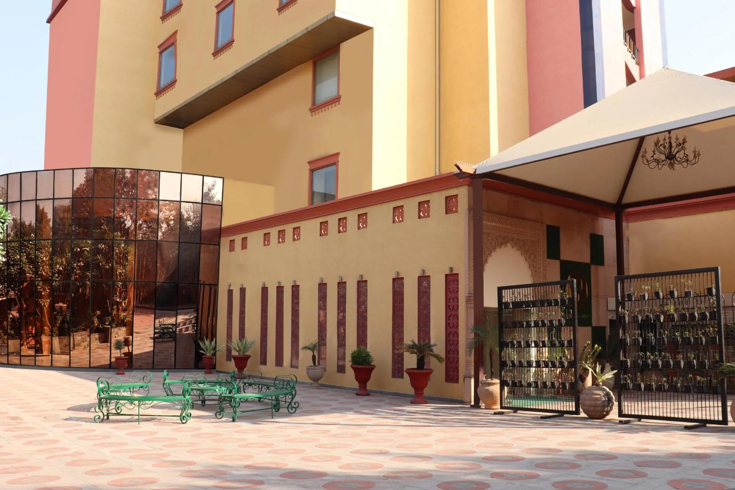 Pink Pearl Hotel By Chokhi Dhani