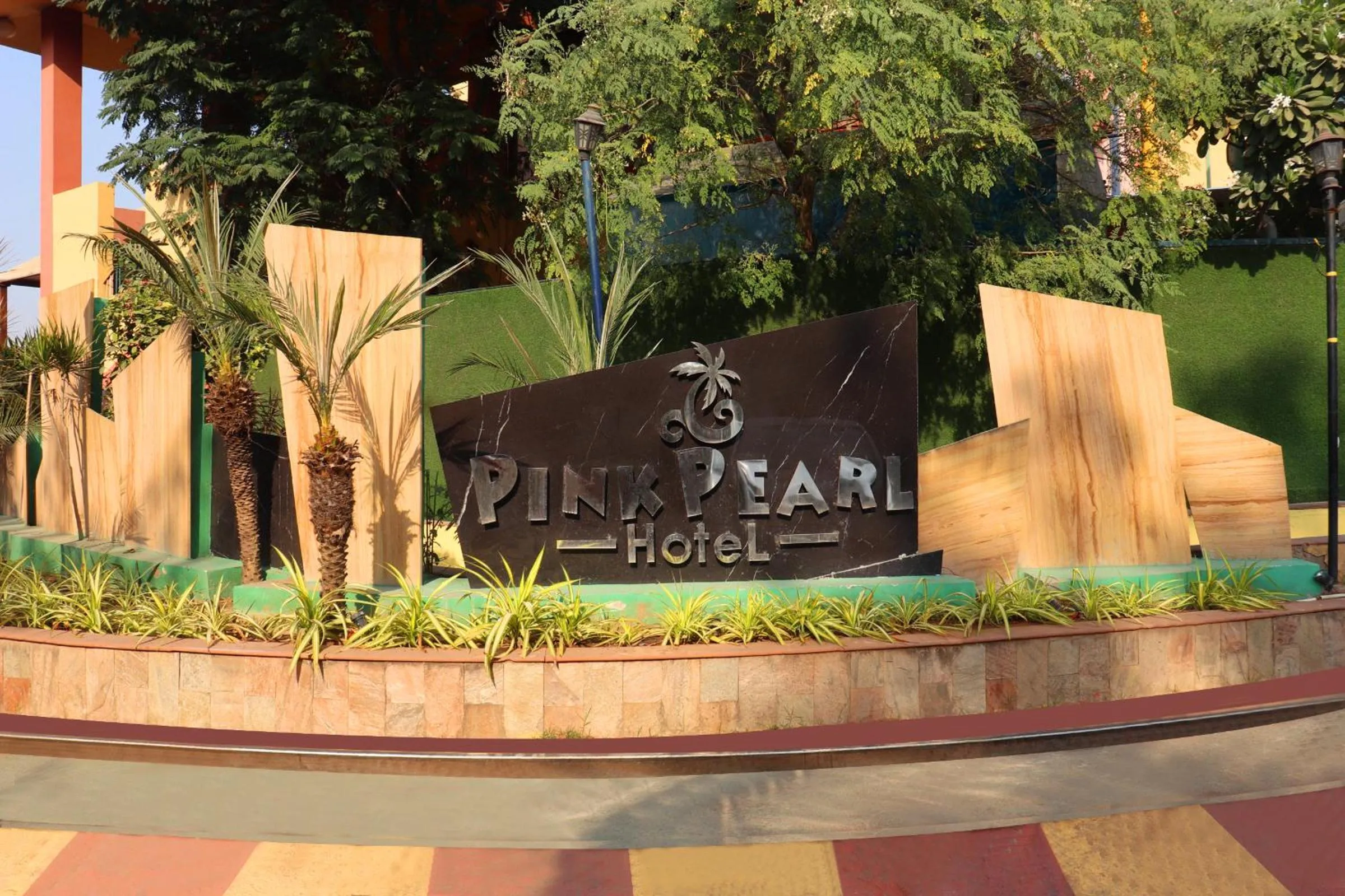 Facade/entrance in Pink Pearl Hotel By Chokhi Dhani