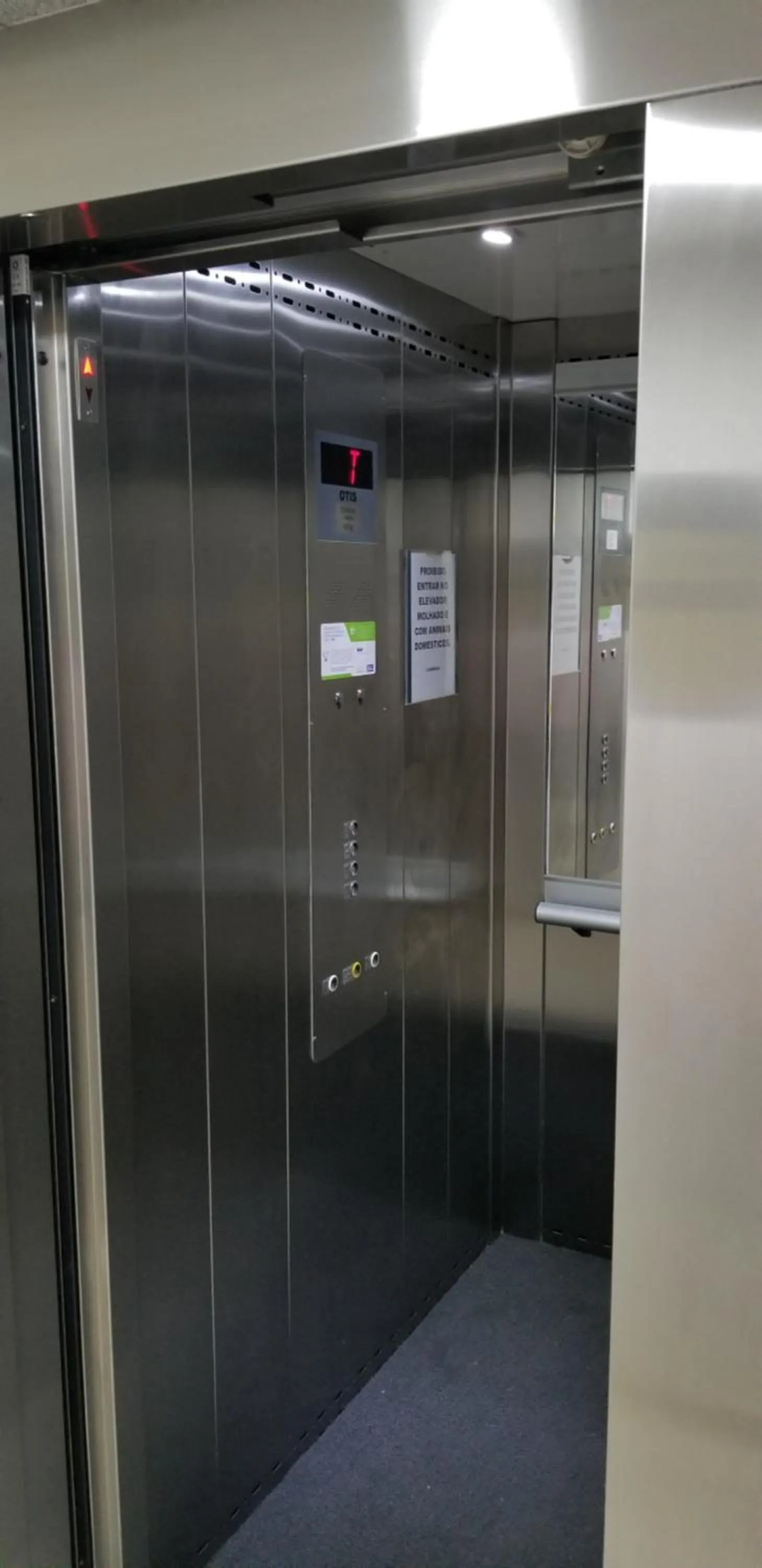 Facility for disabled guests in Laguna Beach Flat - LUXO