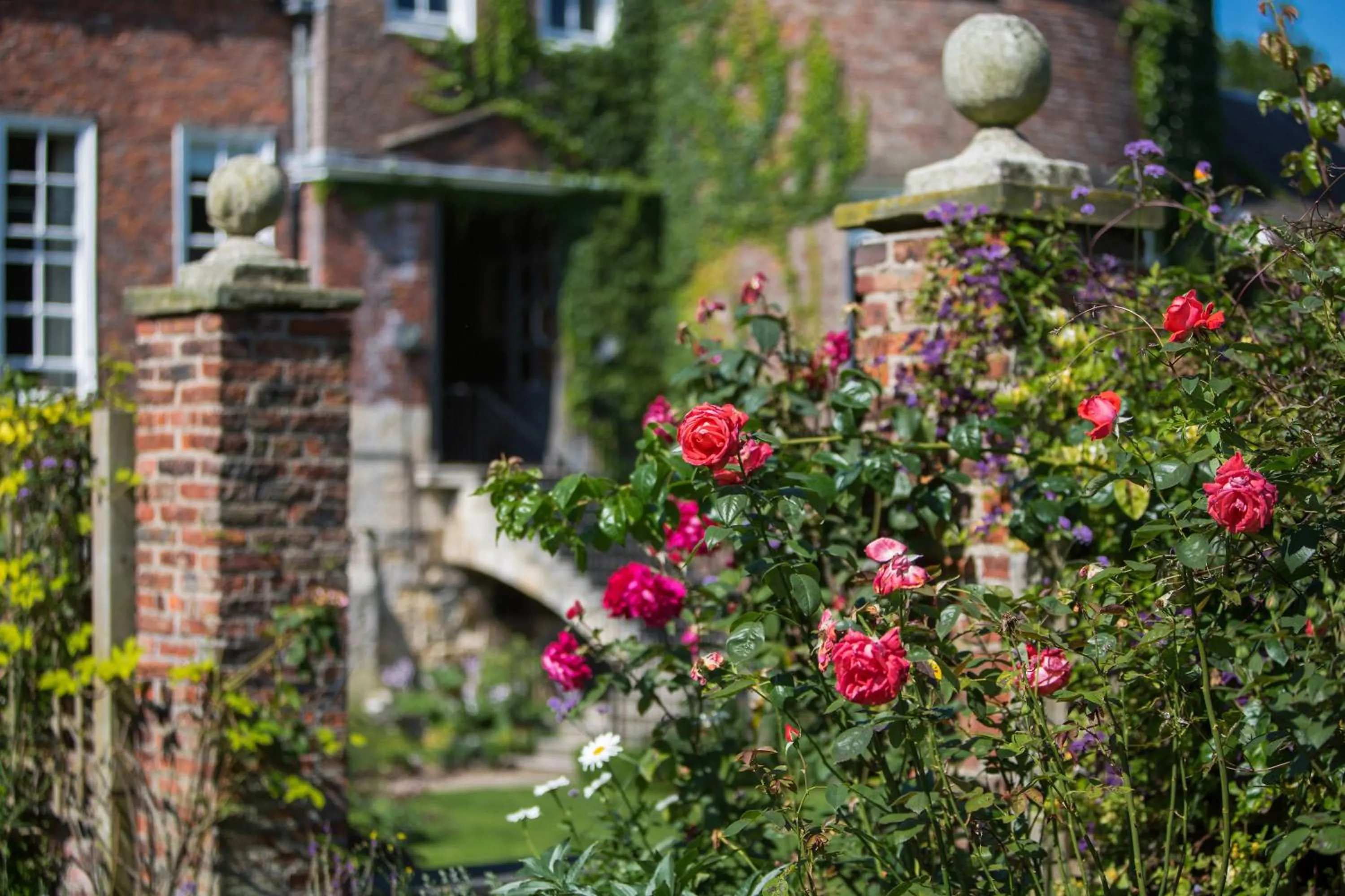 Summer in Grays Court Hotel