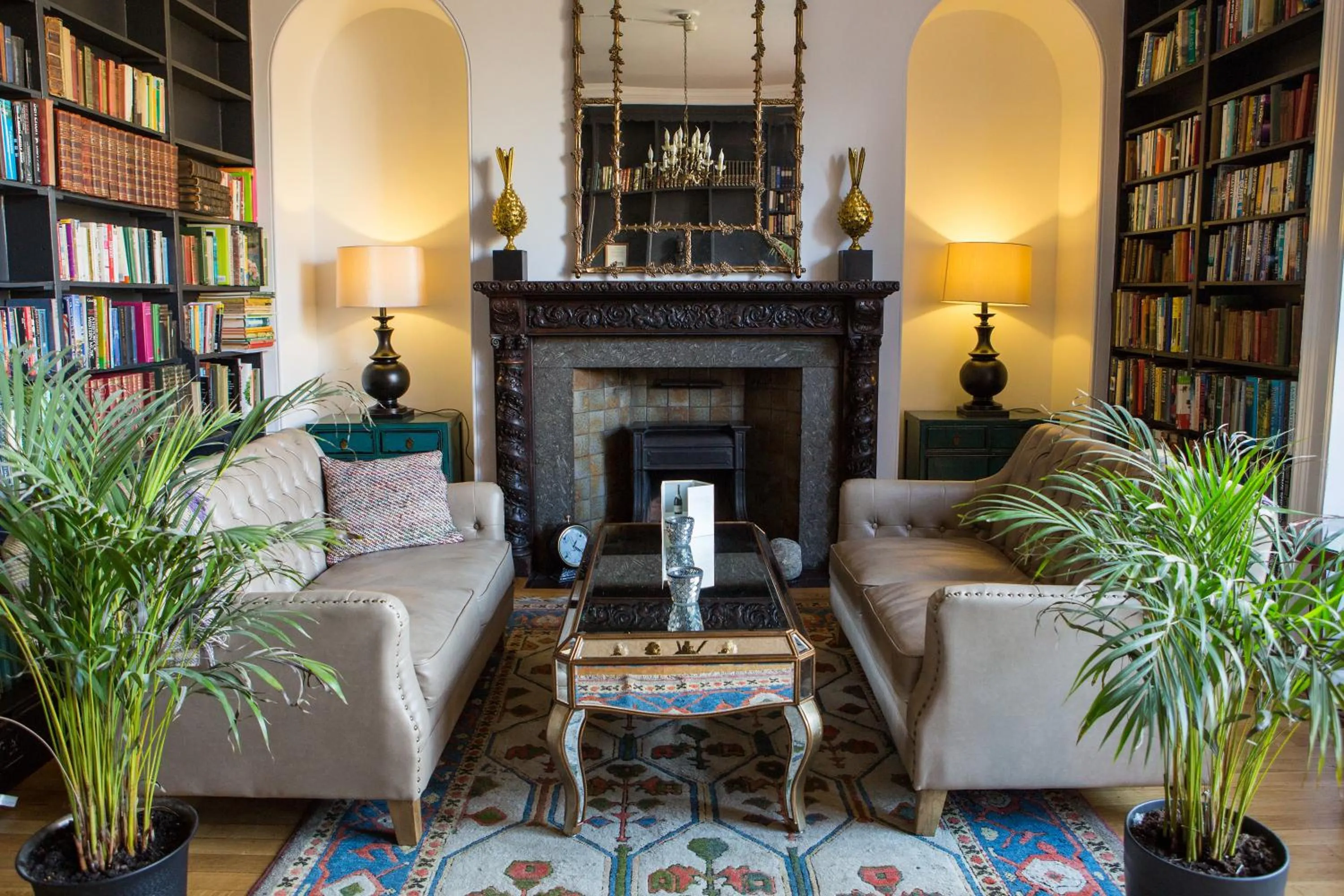 Library in Grays Court Hotel