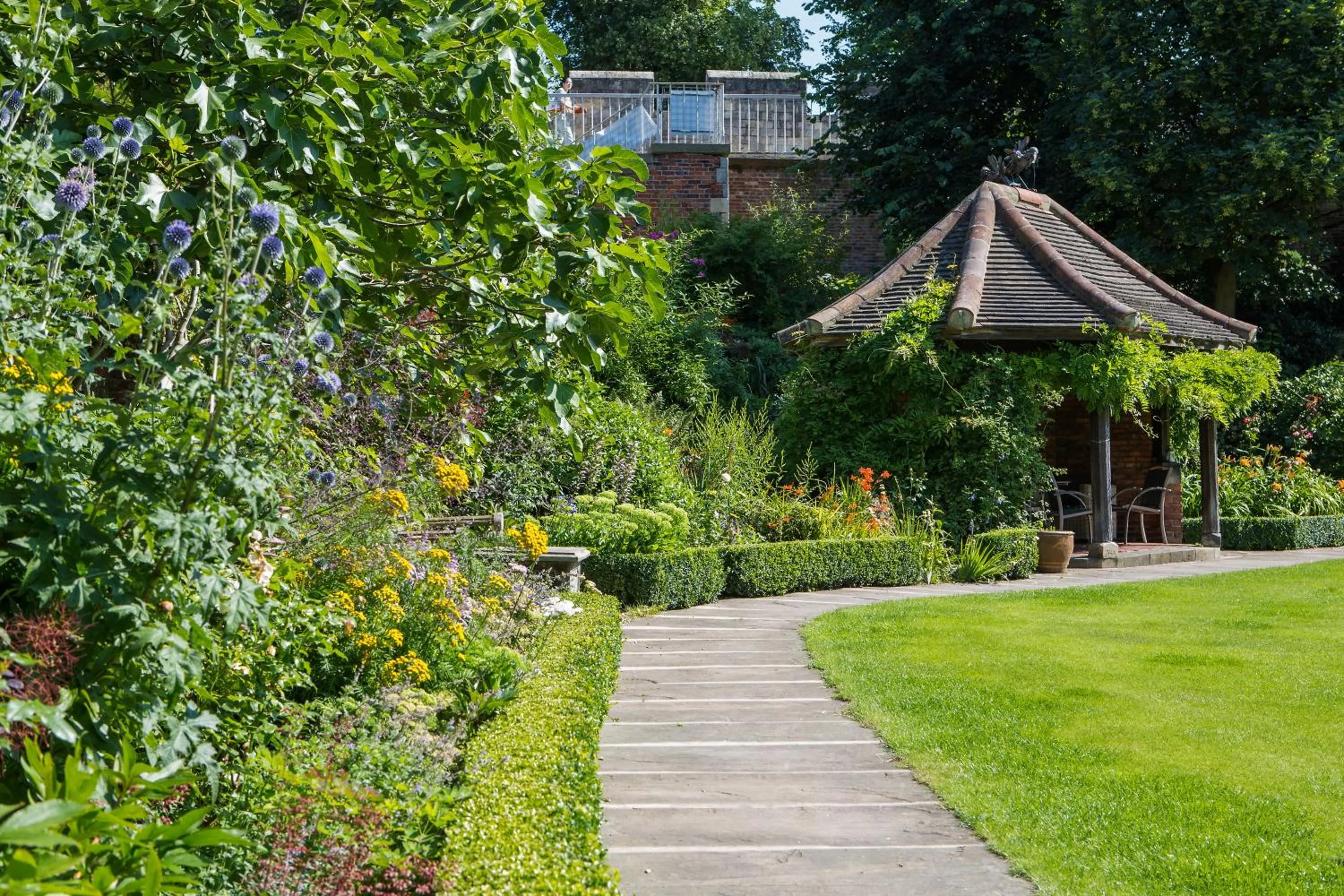 Garden in Grays Court Hotel