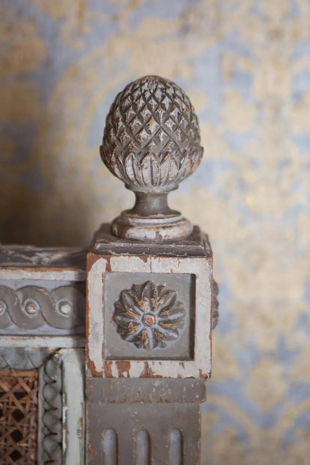 Decorative detail in Grays Court Hotel