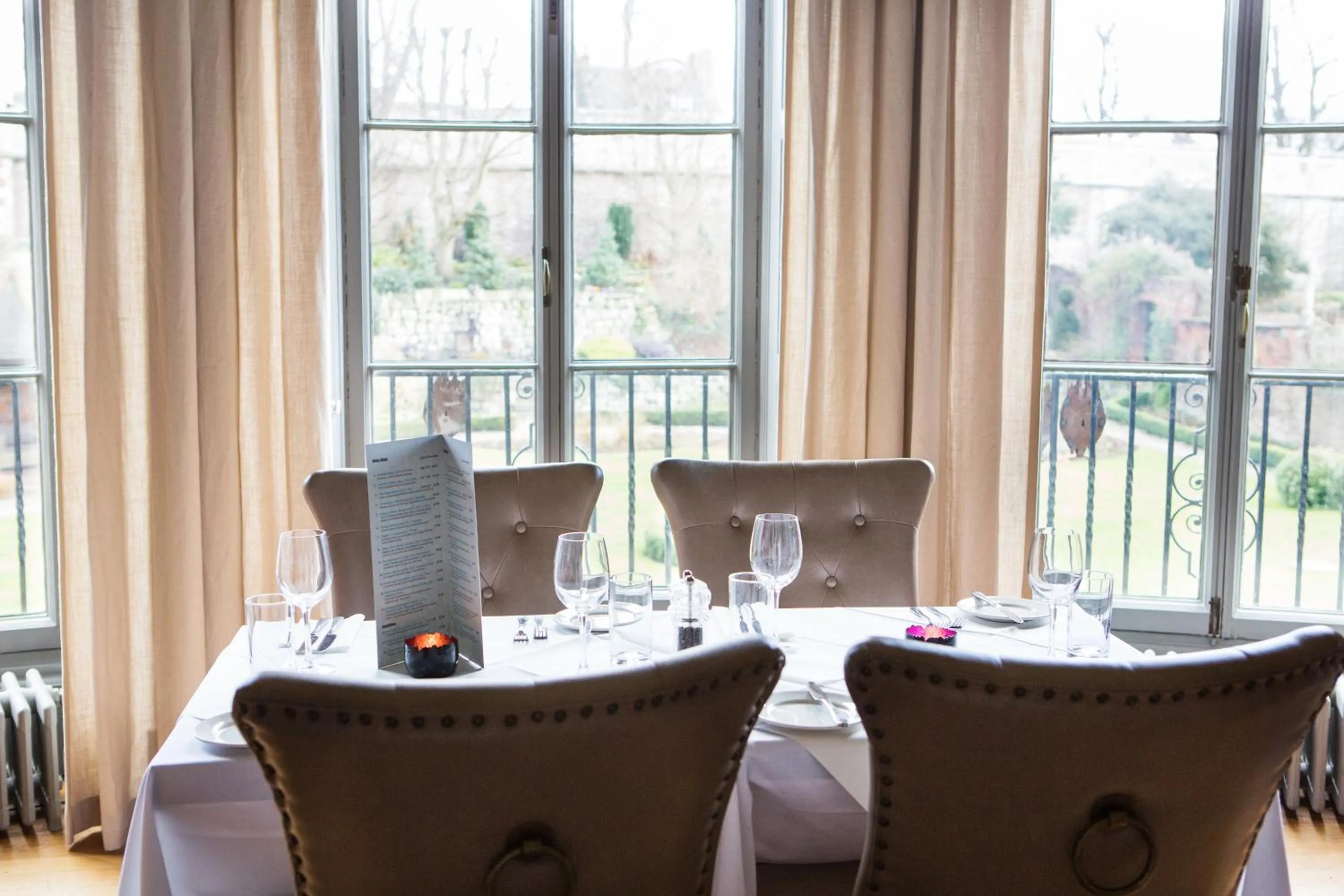 Restaurant/places to eat in Grays Court Hotel