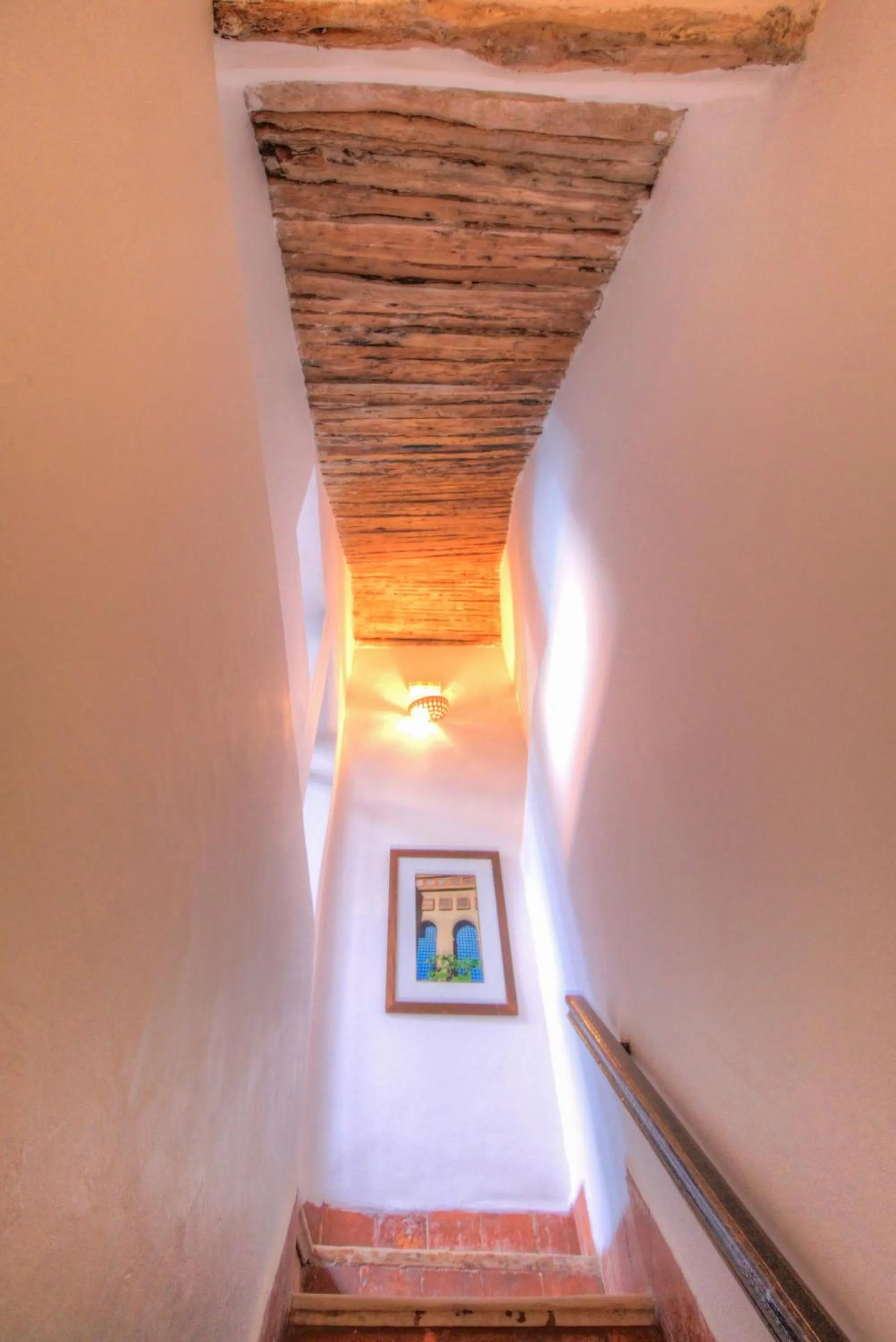 Decorative detail in Les Matins Bleus