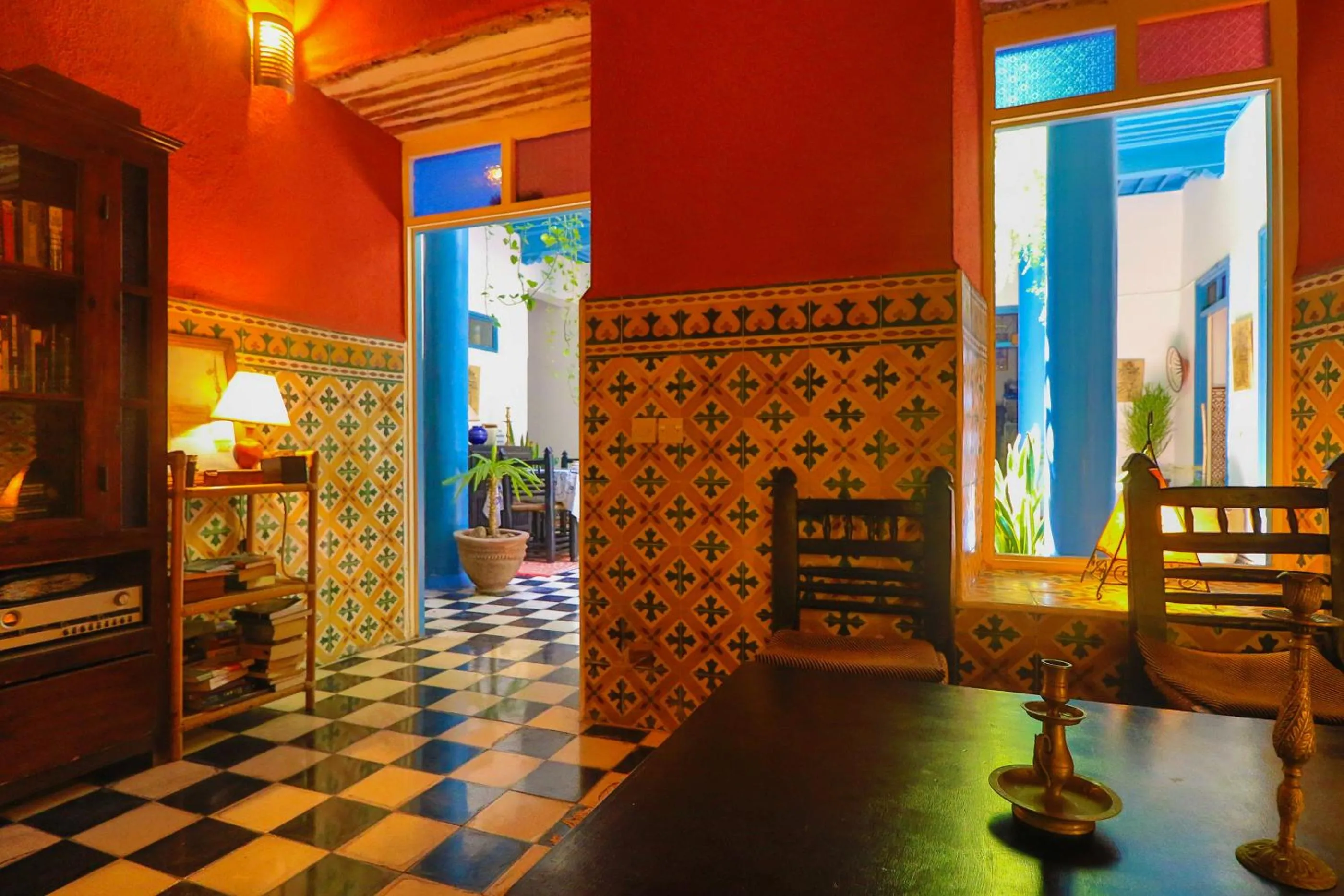 Patio in Les Matins Bleus