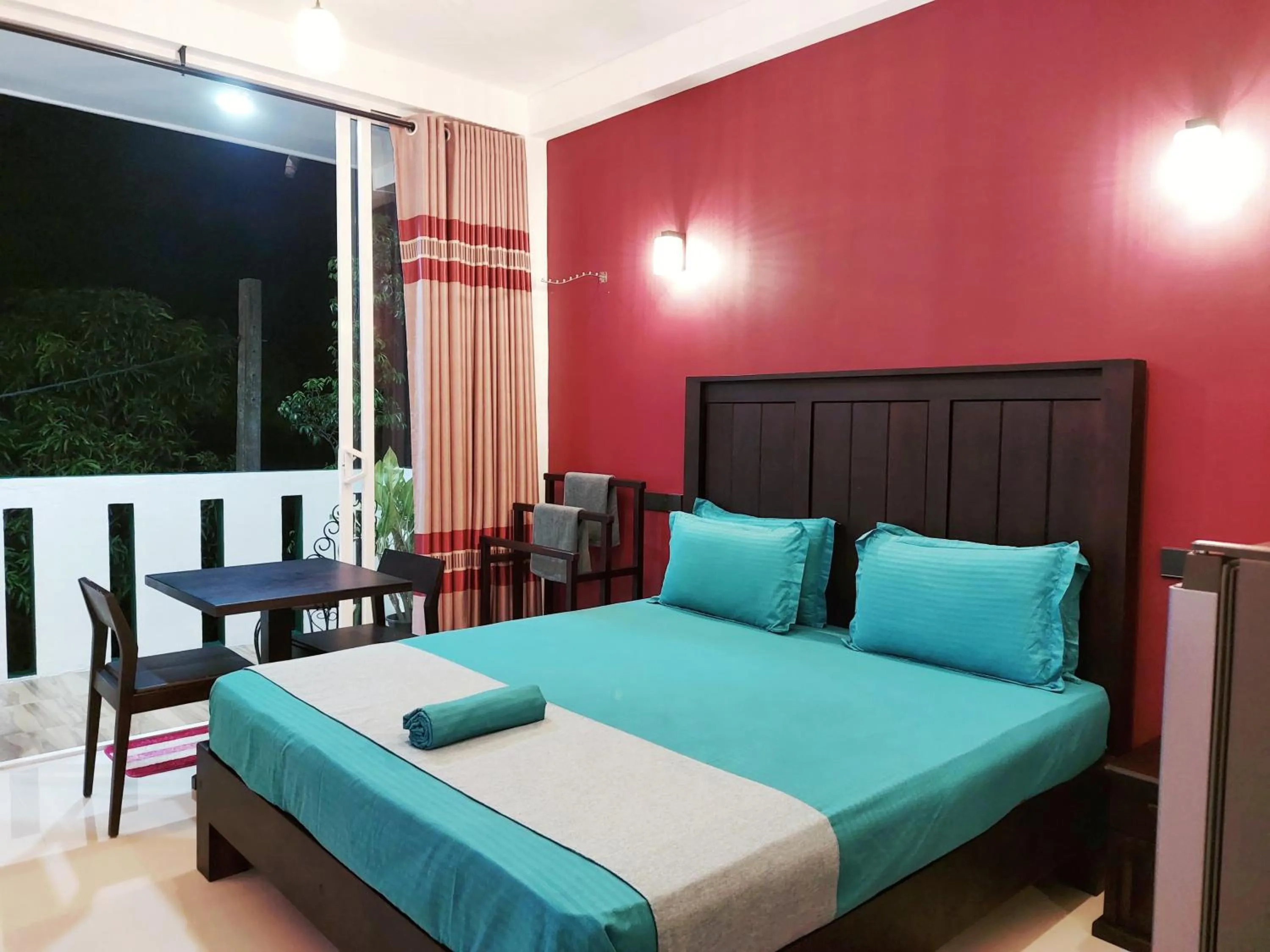 Bed in CHEN VILLA - Near Airport