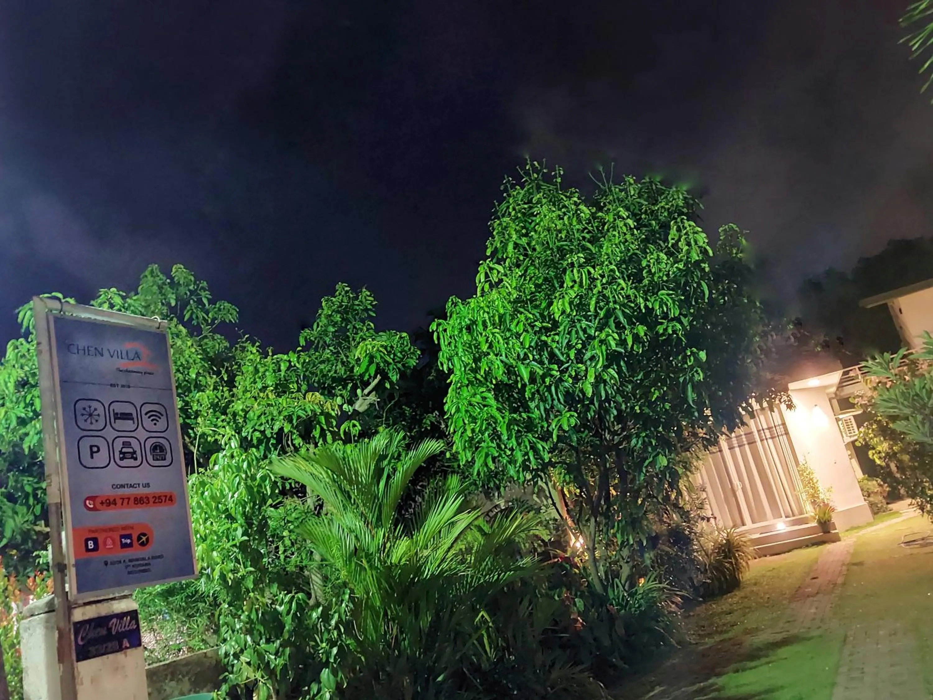 Property building in CHEN VILLA - Near Airport