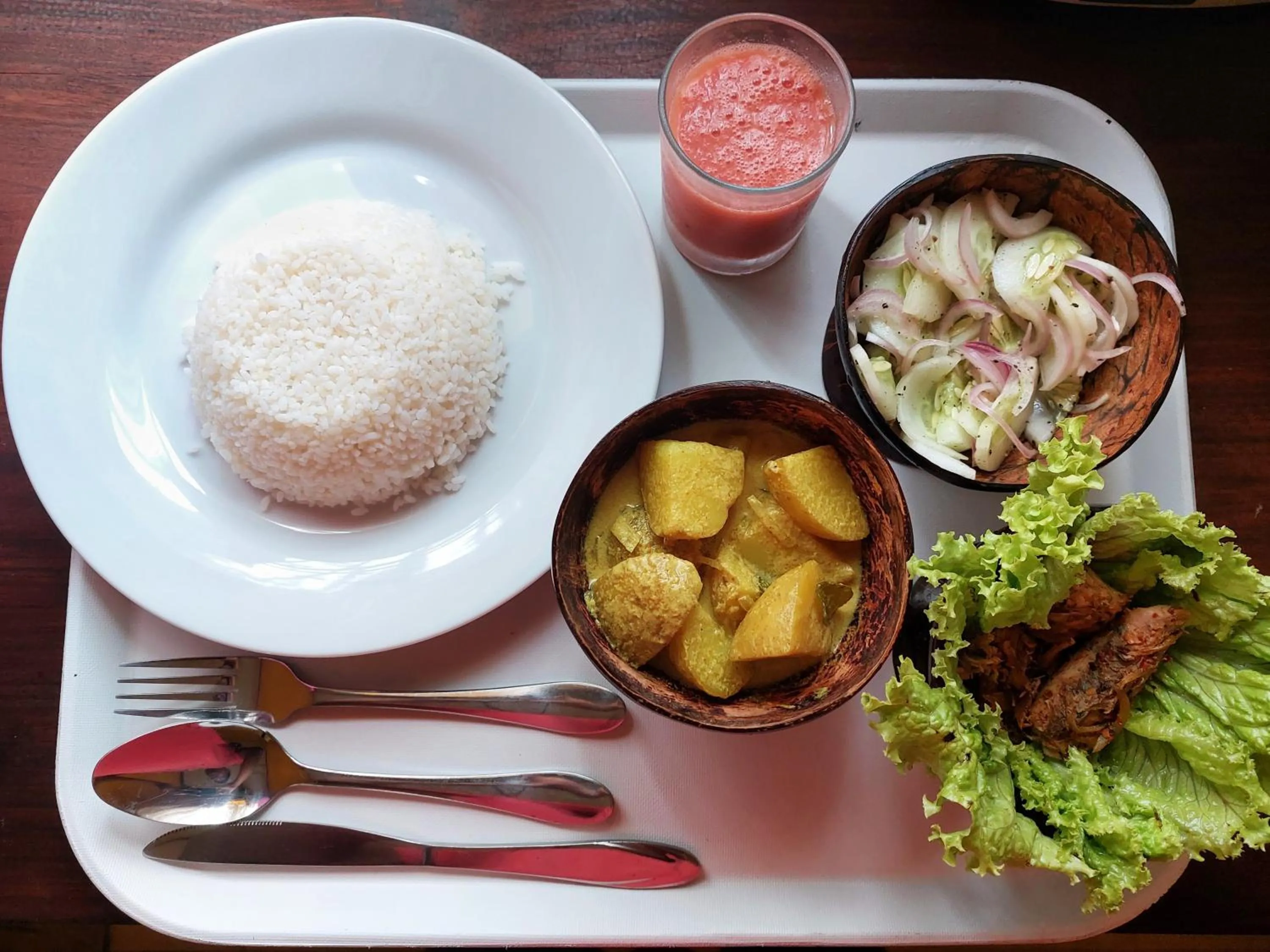 Breakfast in CHEN VILLA - Near Airport
