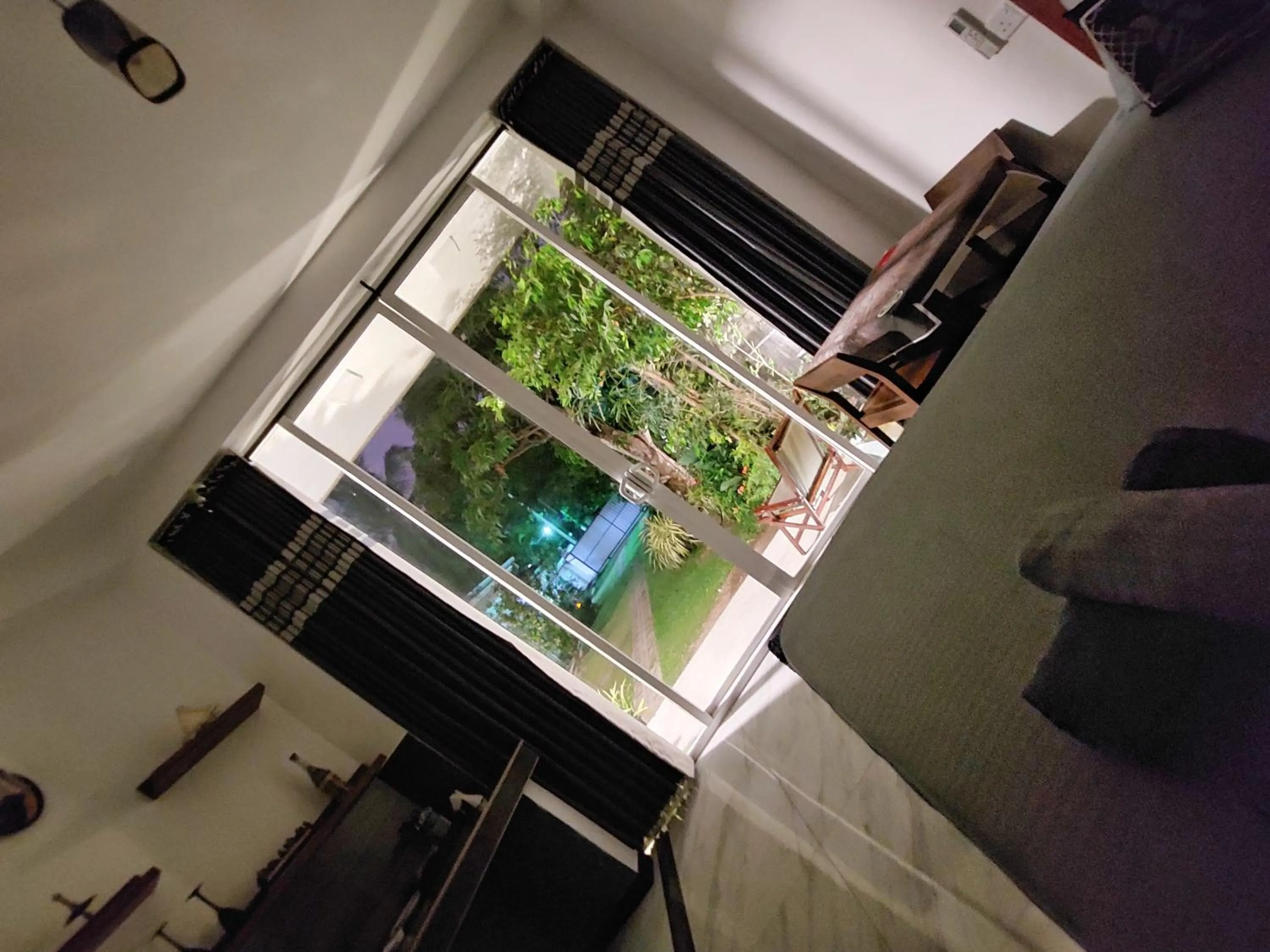 Night in CHEN VILLA - Near Airport