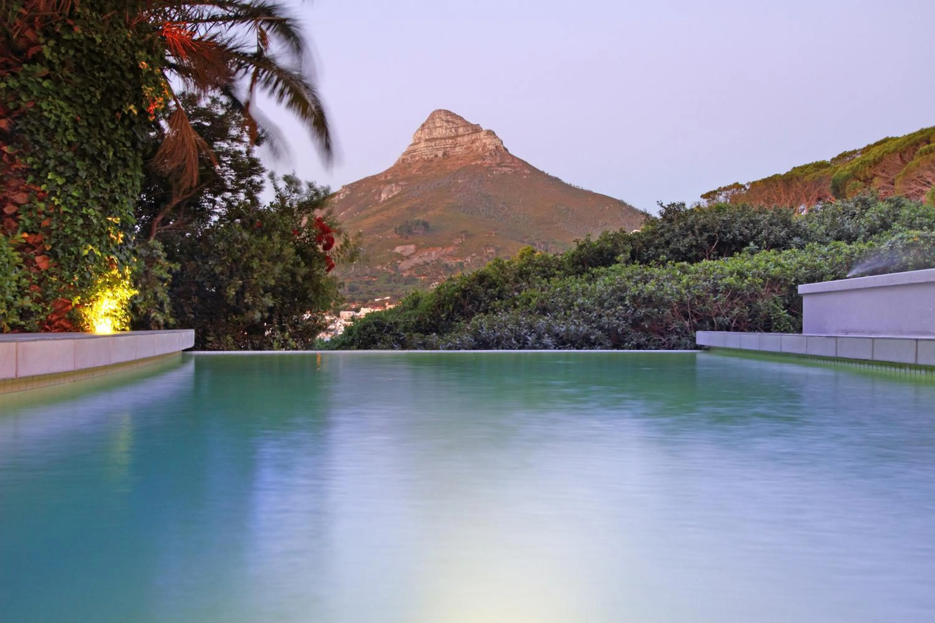 Balcony/Terrace in Lion's View Villa & Apartment