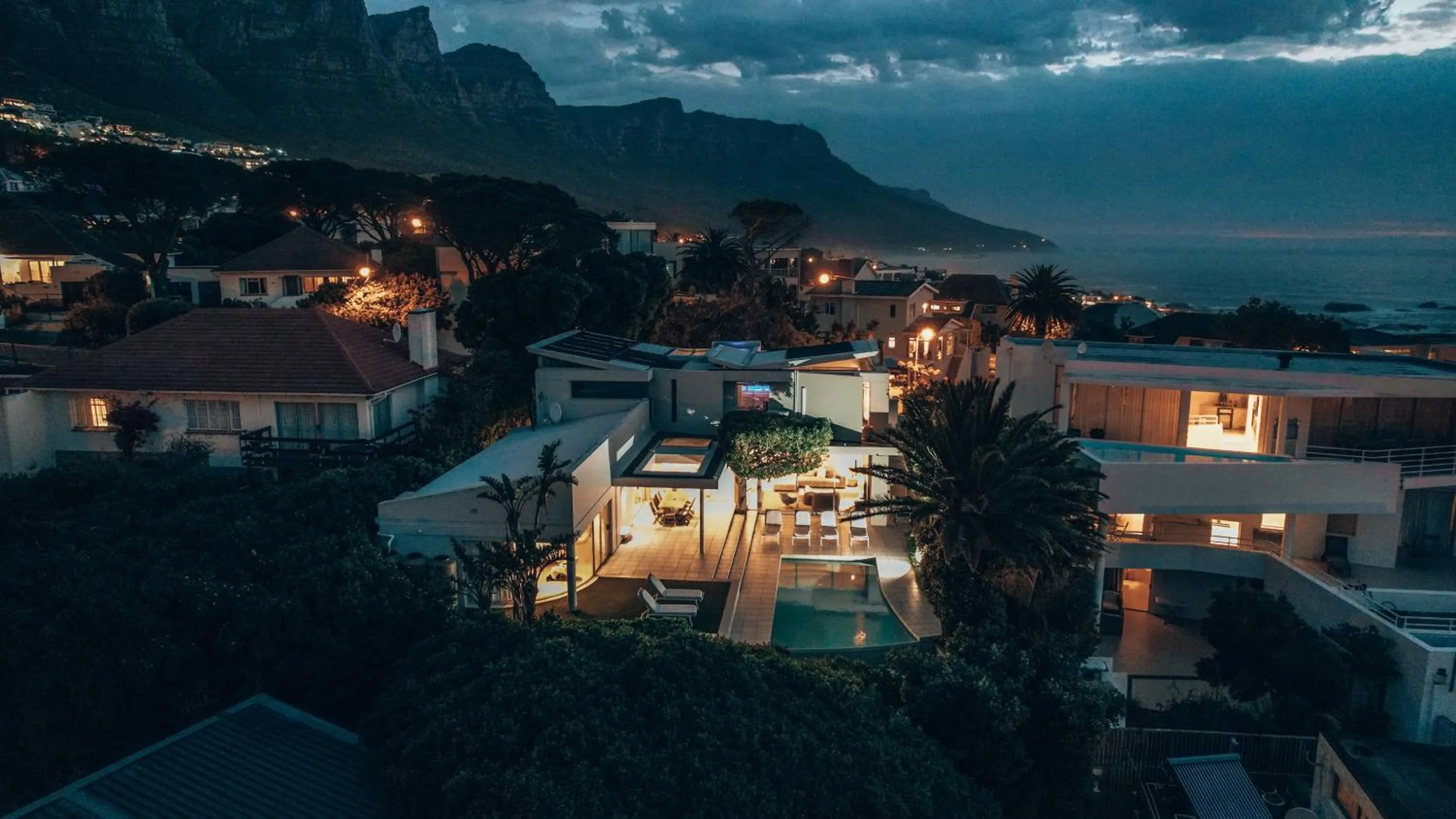 Bird's eye view in Lion's View Villa & Apartment