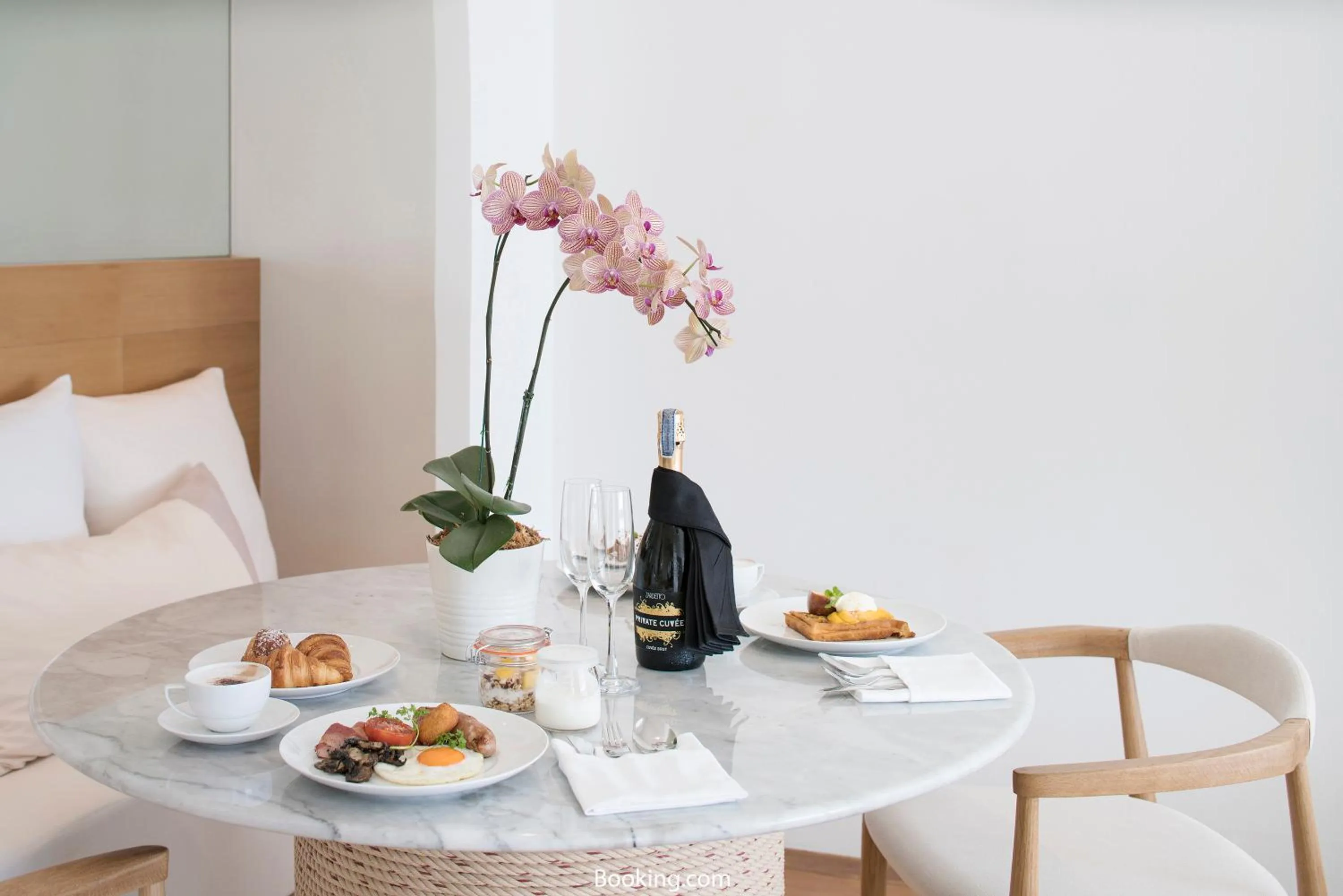 Area and facilities in SALA Samui Chaweng Beach Resort