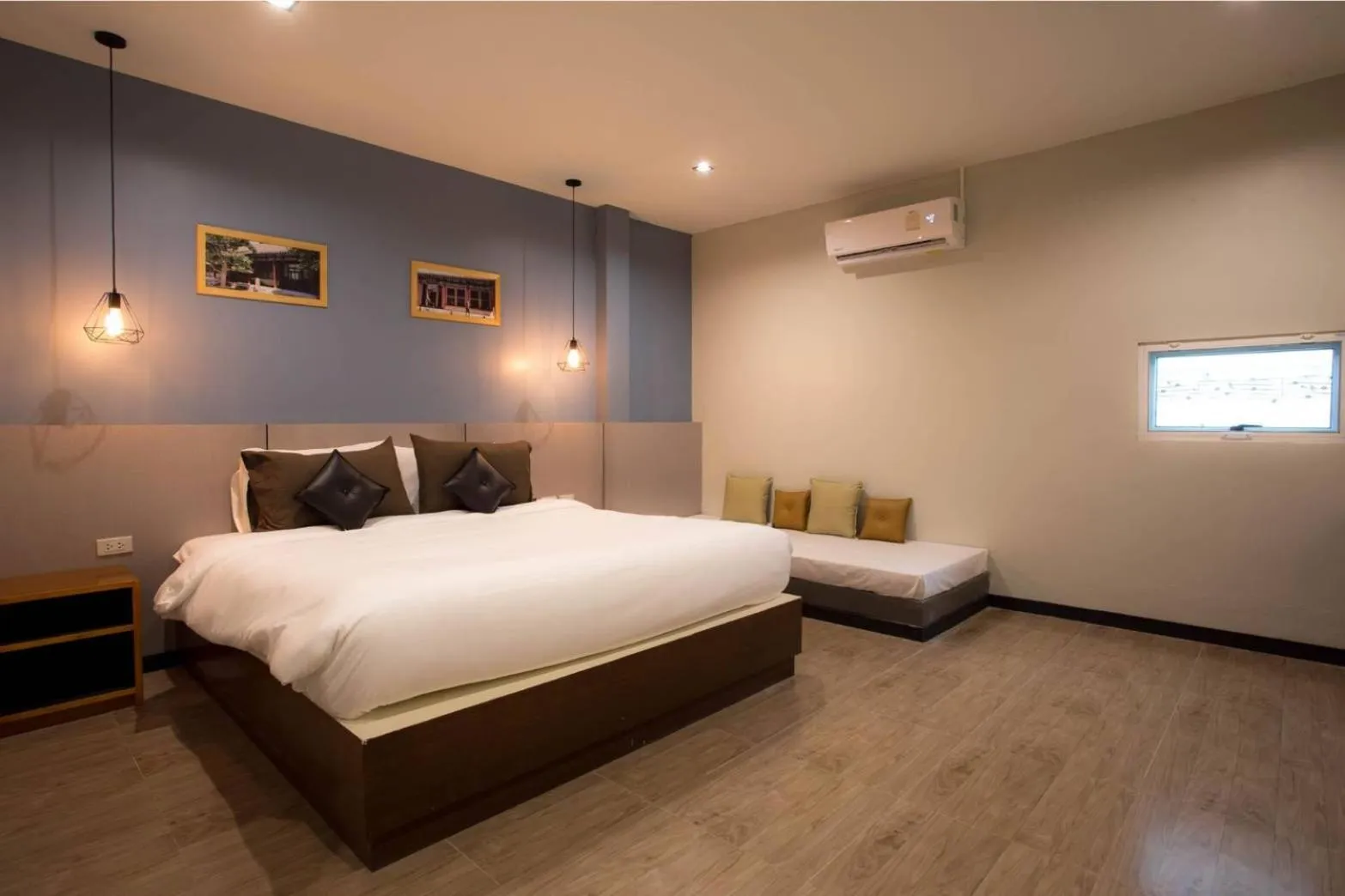 Bed in The Sun resort Ratchaburi