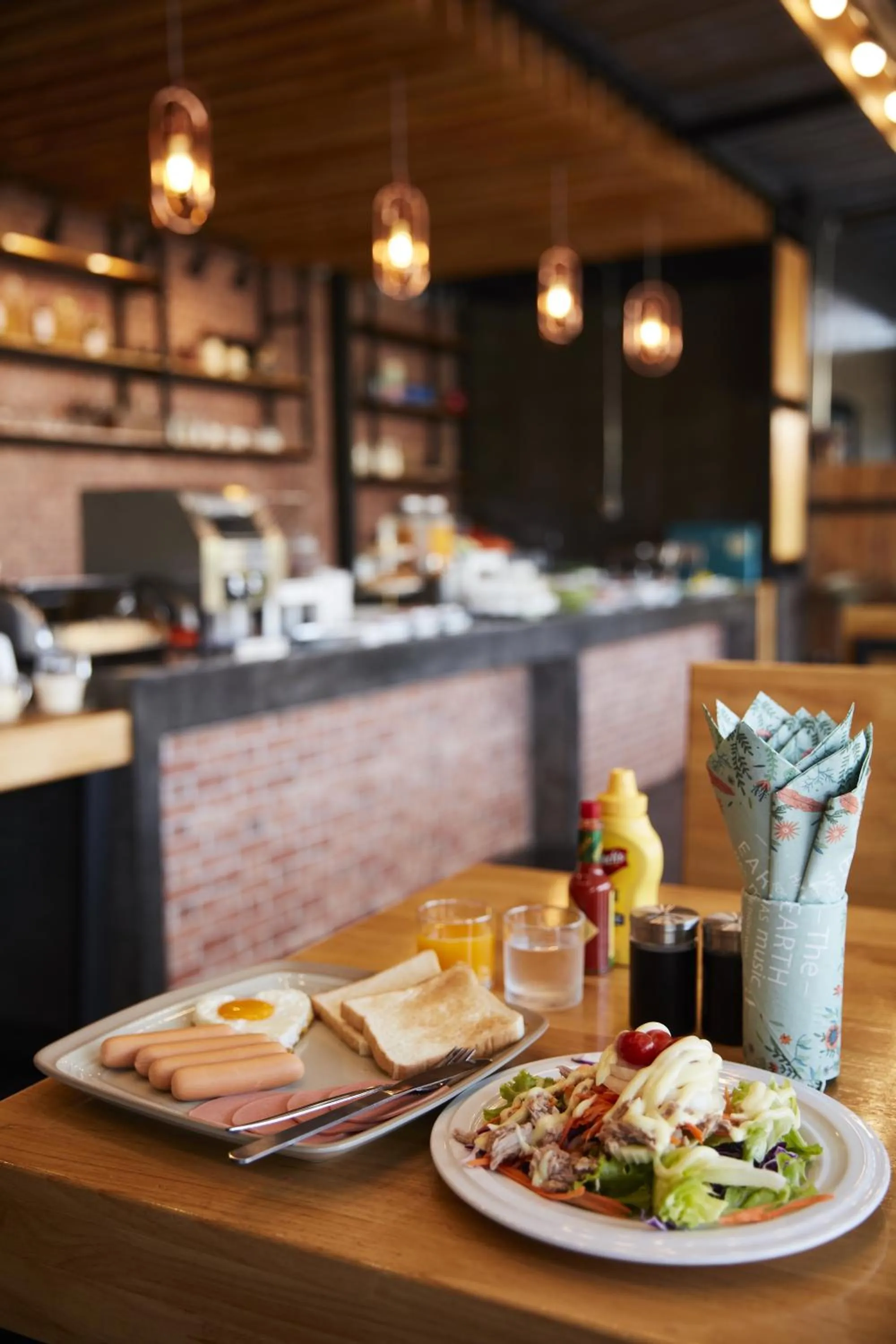 Drinks in The Sun resort Ratchaburi