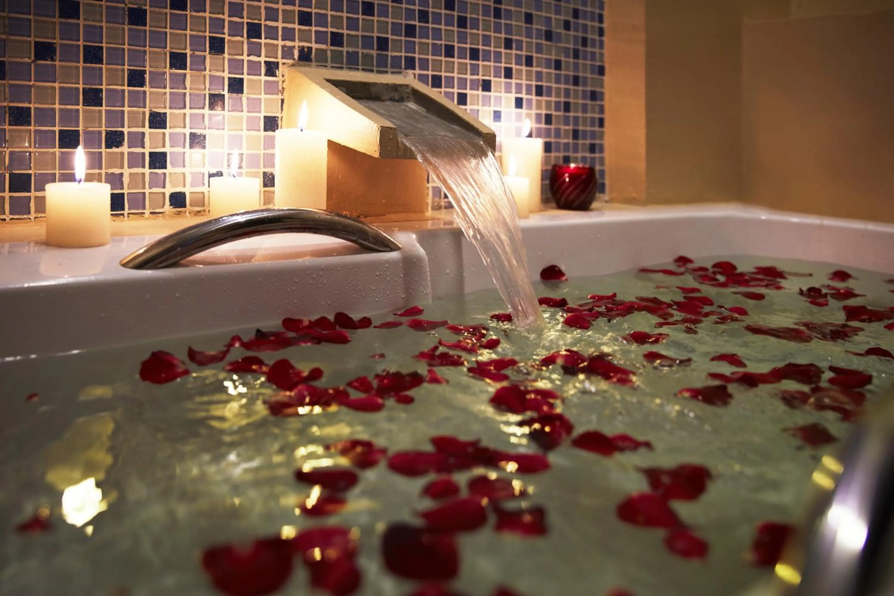 Bathroom in The Sun resort Ratchaburi