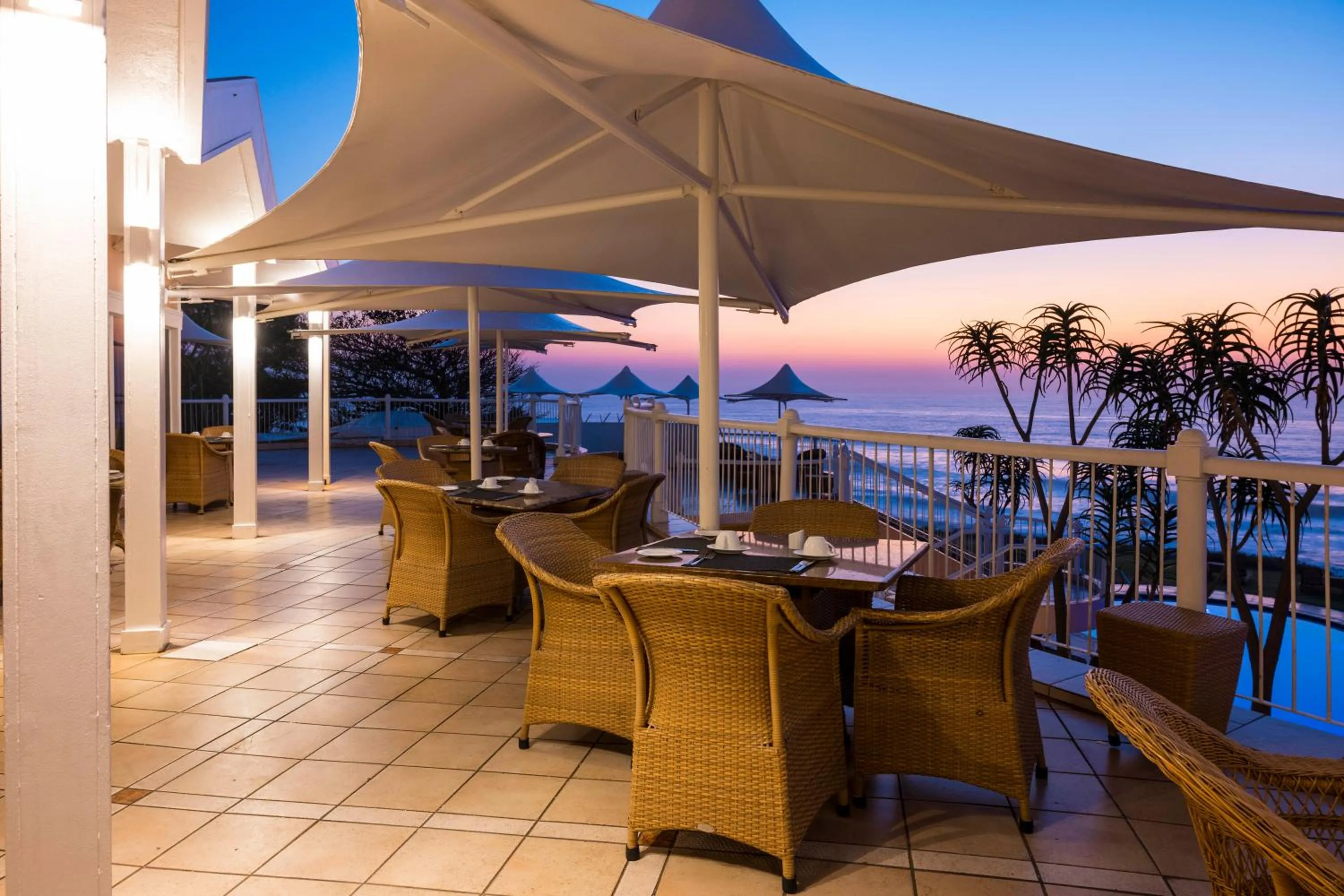 Balcony/Terrace in Beverly Hills