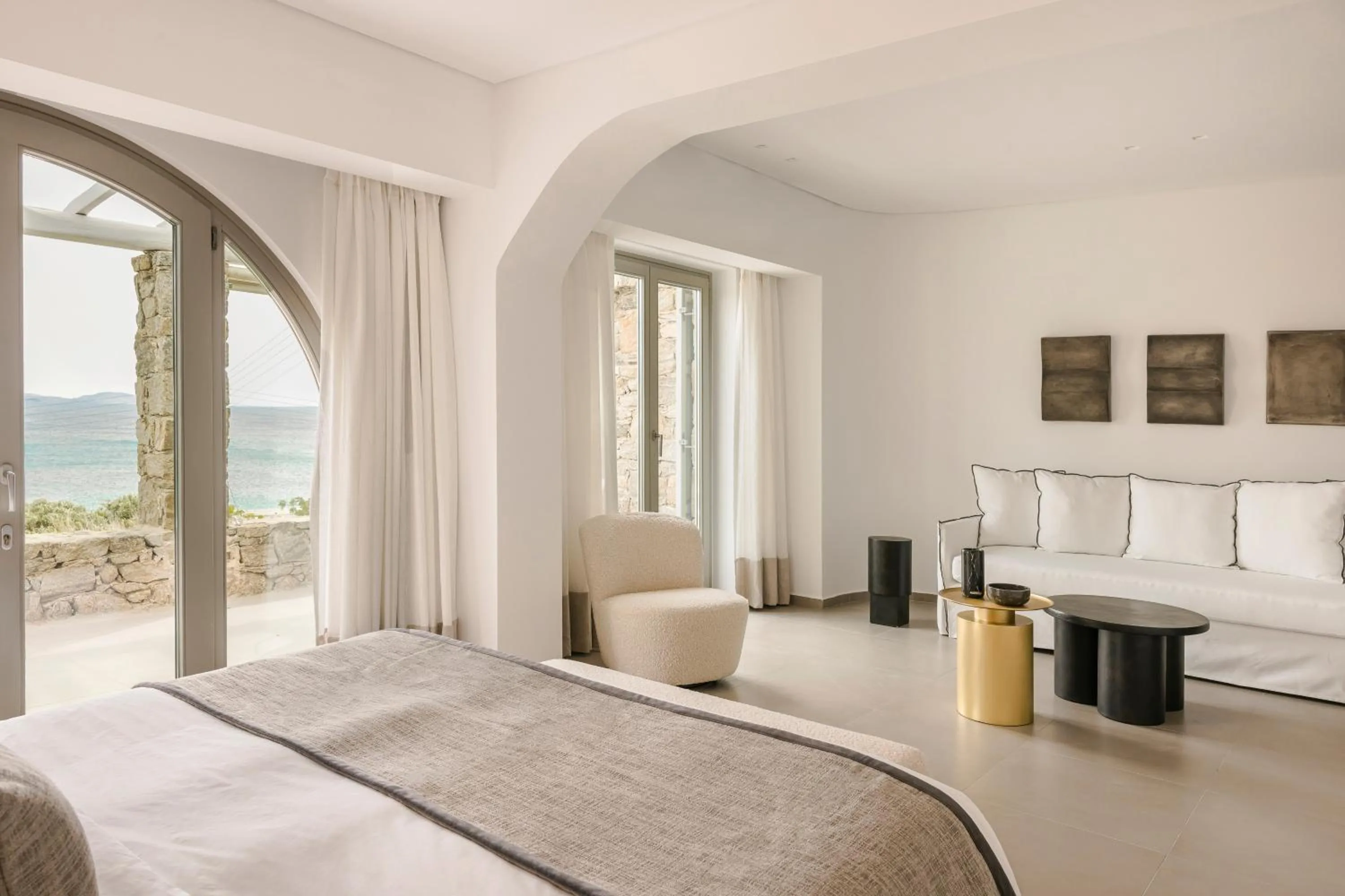 Bedroom, Bed in Grace Mykonos