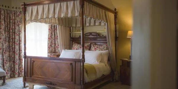 Bed in Schoon Huis Manor