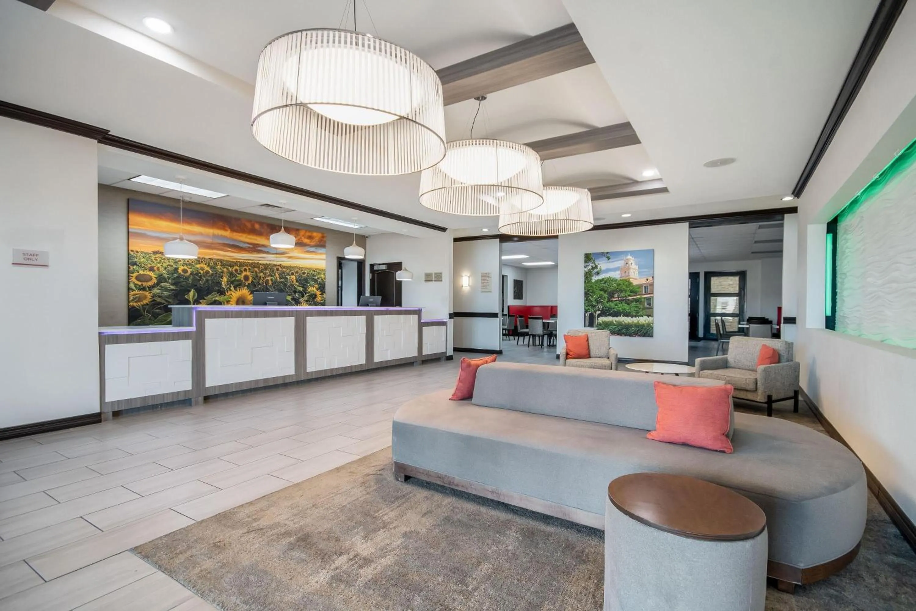 Lobby or reception in Hawthorn Suites by Wyndham Lubbock