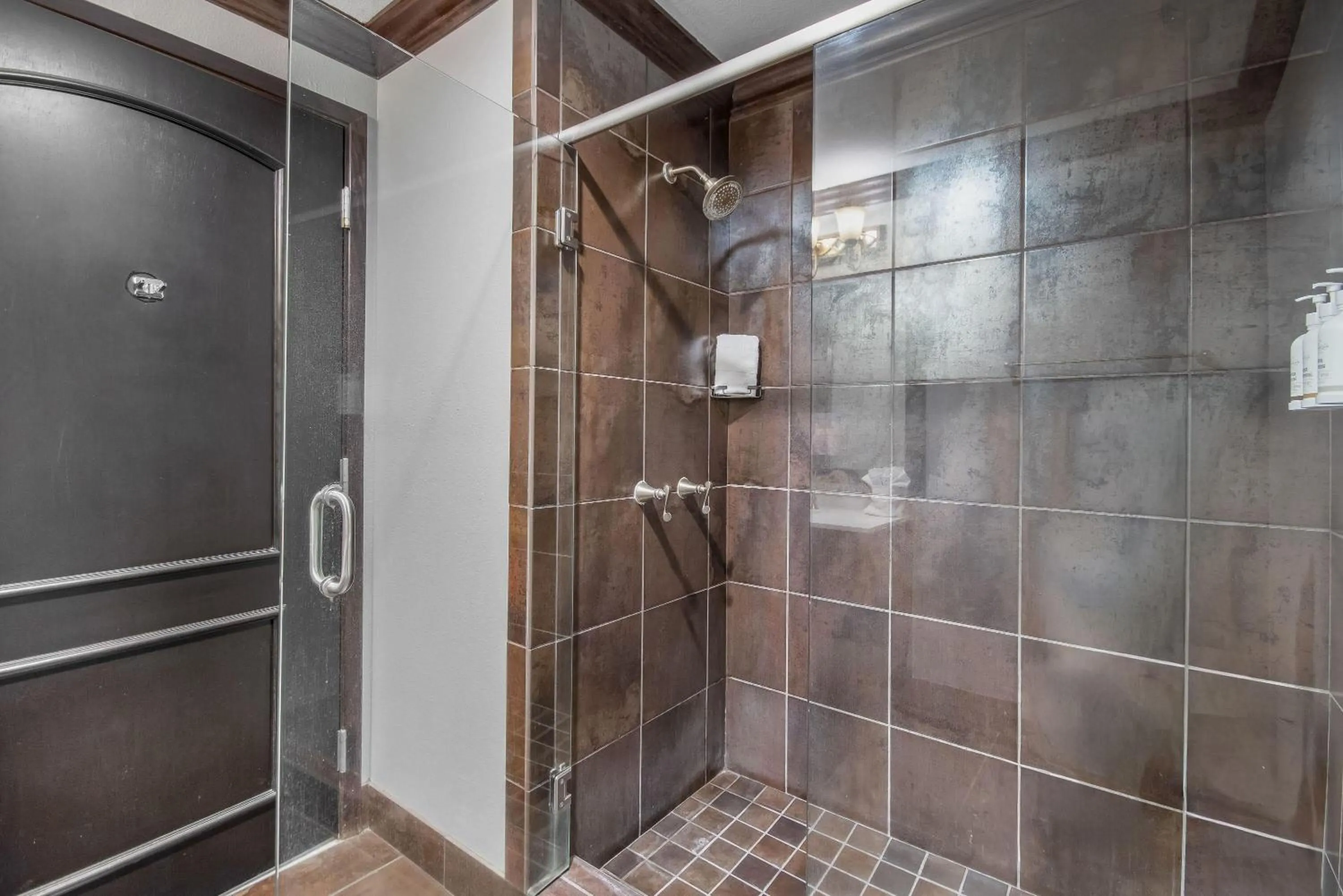 Bathroom in Hawthorn Suites by Wyndham Lubbock