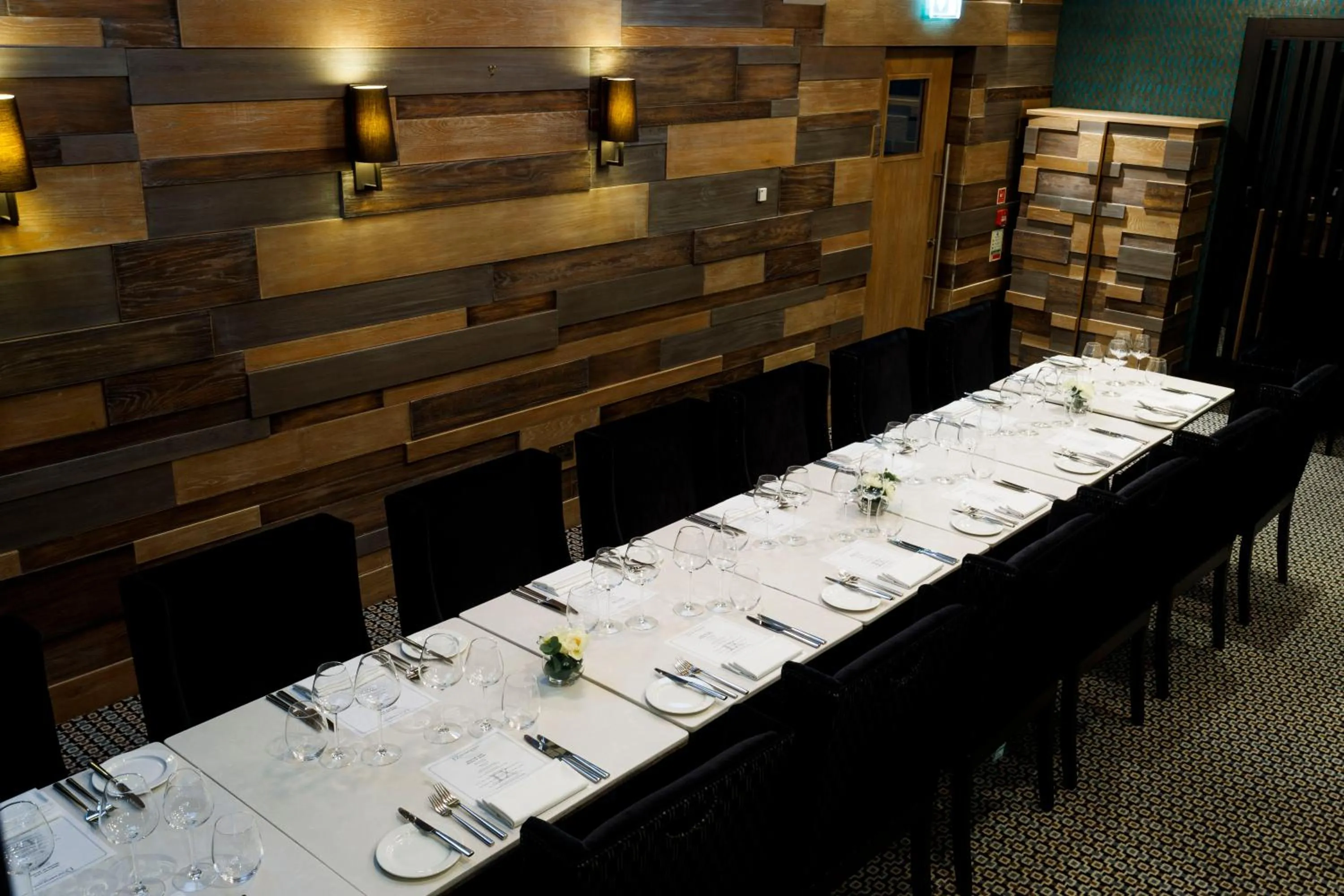 Restaurant/places to eat in The Chester Hotel