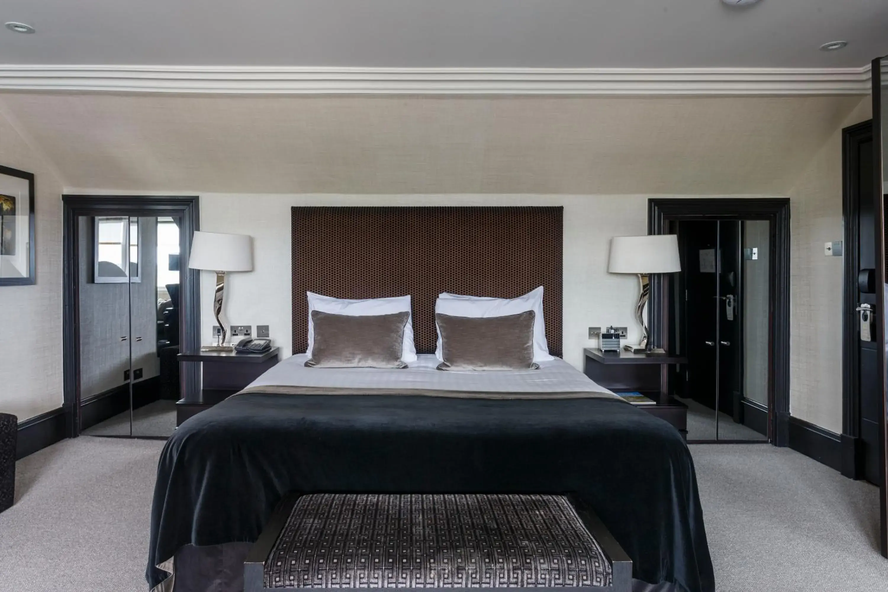 Club Room in The Chester Hotel Club Room in The Chester Hotel