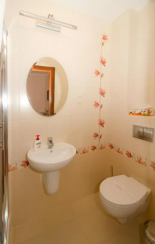 Photo of the whole room in Willa Halina