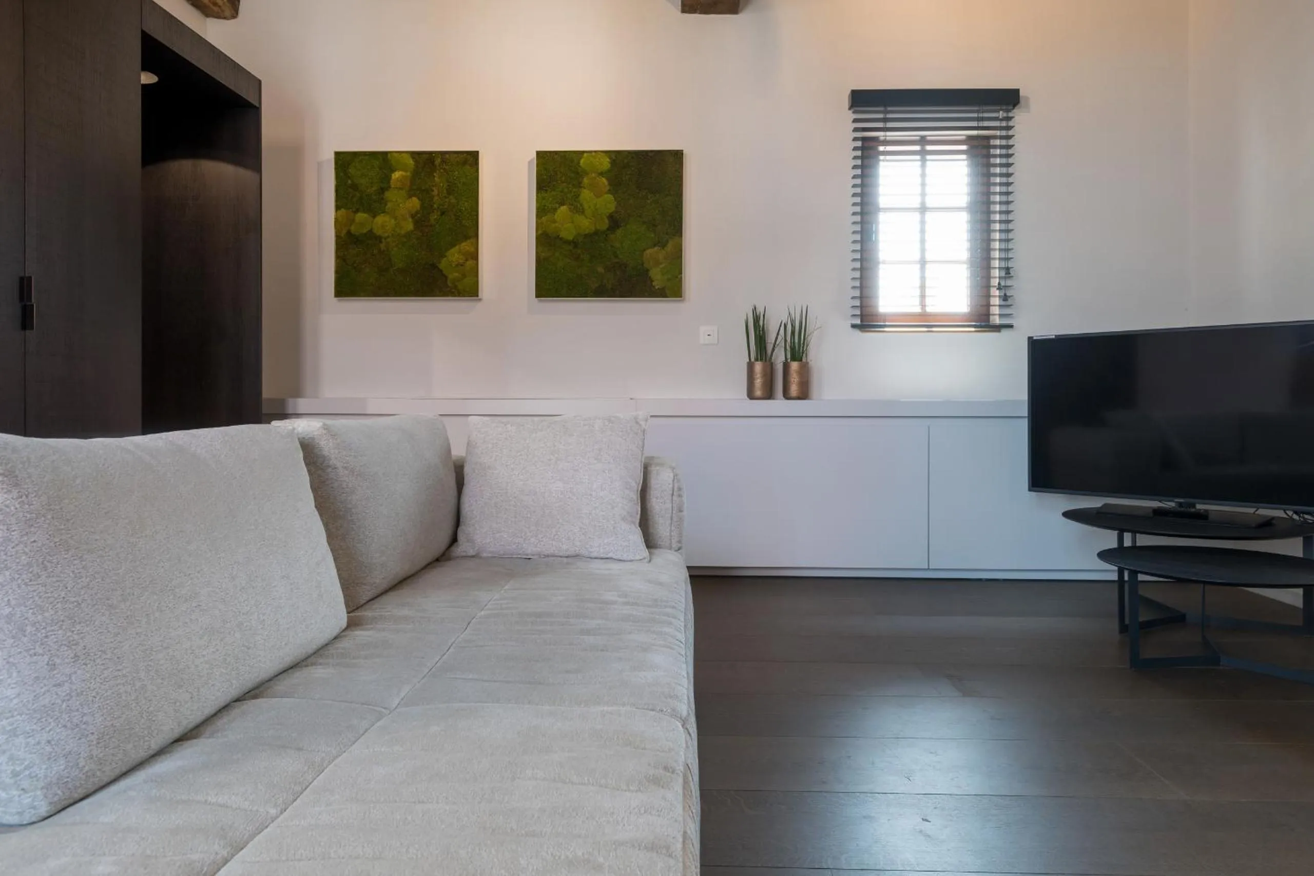 TV and multimedia in Martin's Rentmeesterij