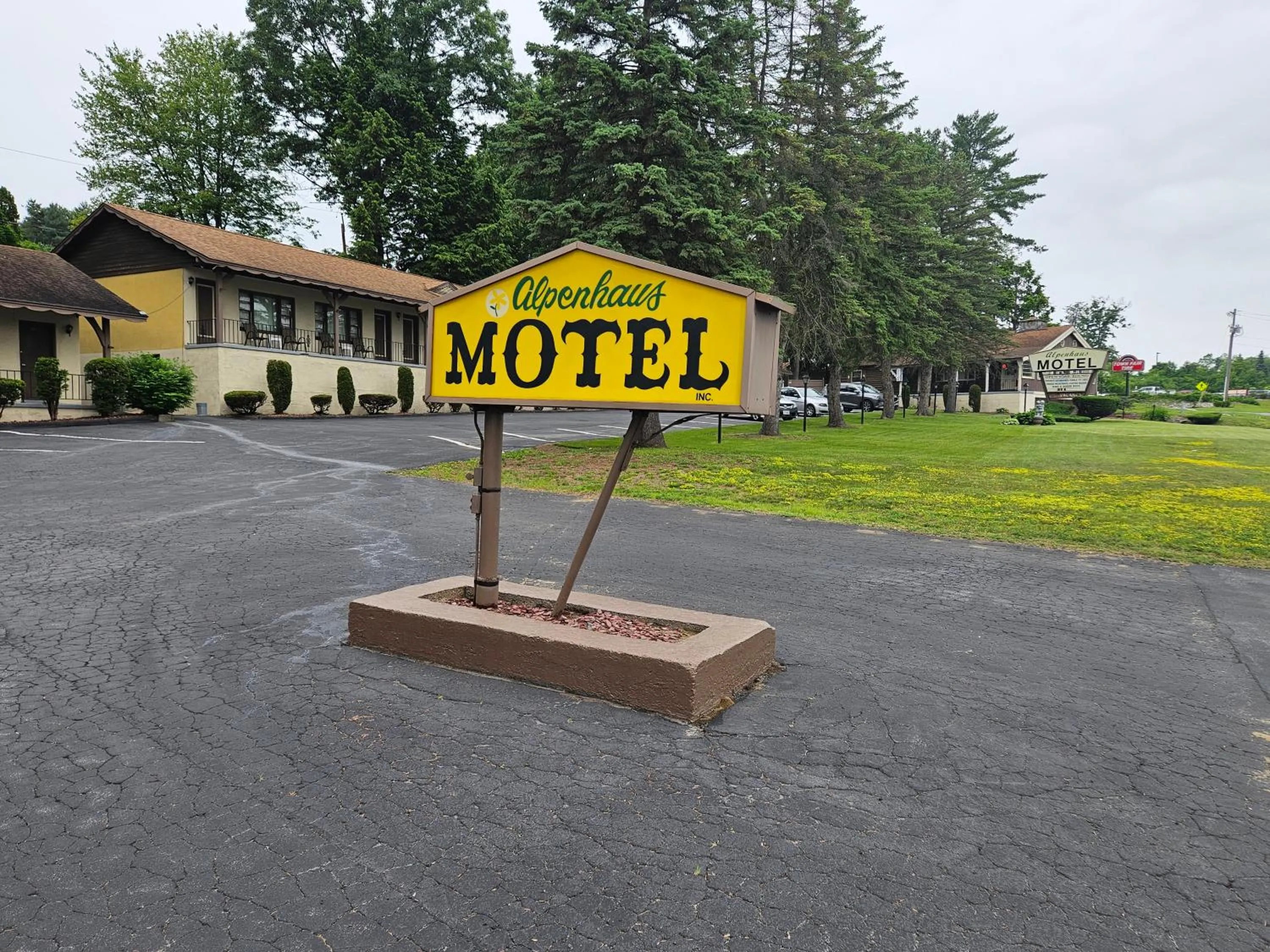 Alpenhaus Motel