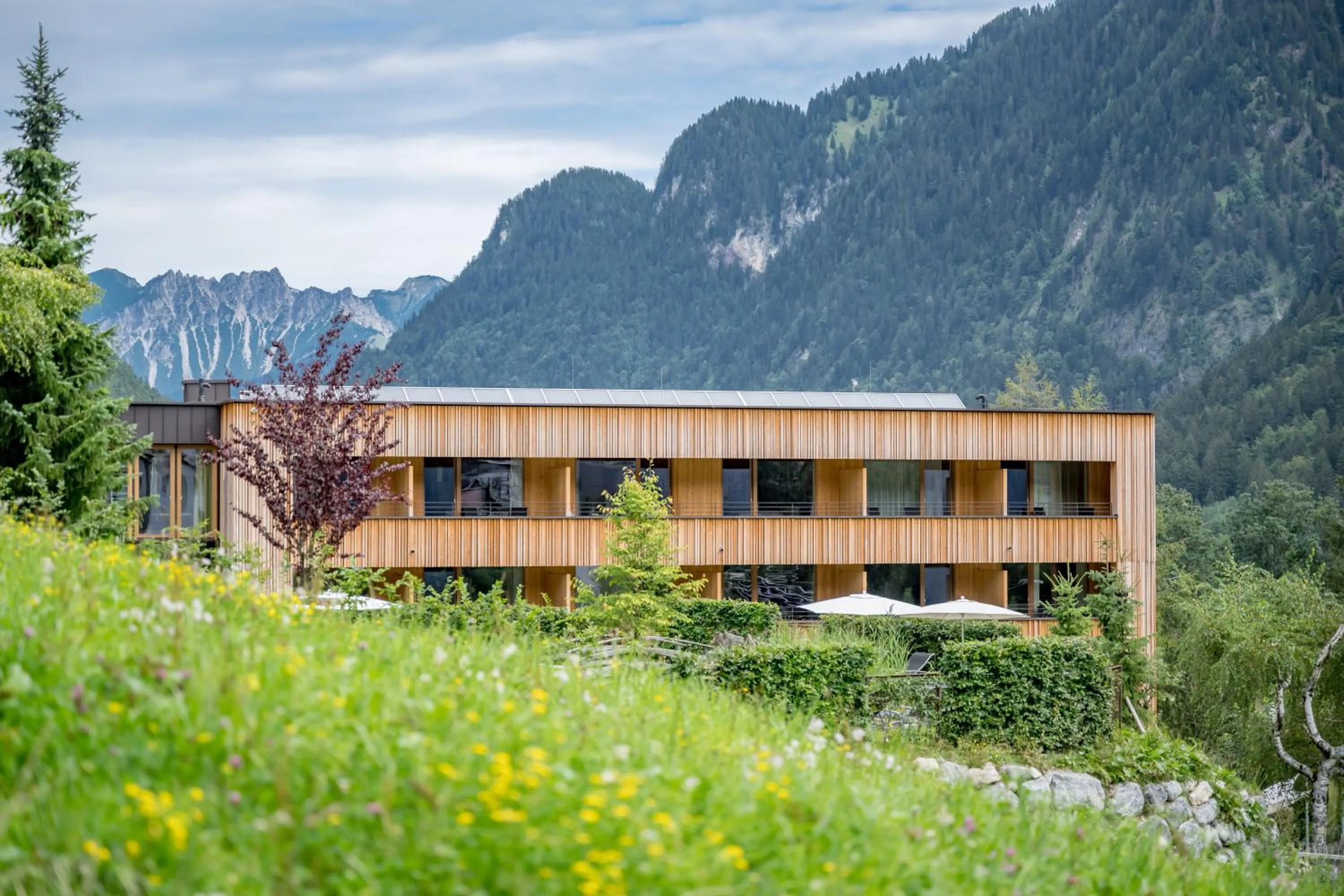 Facade/entrance in Alpenhotel Zimba
